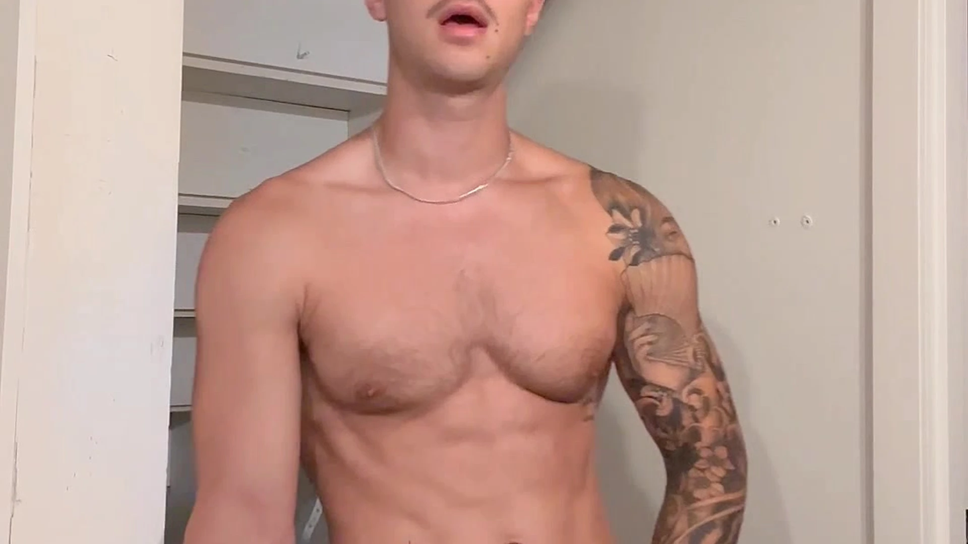 attractive tiktok star evanlamicella nude porn leak EXPOSED