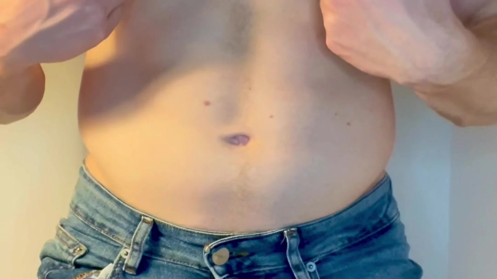 thick Muscle Ginger nude pic Vid