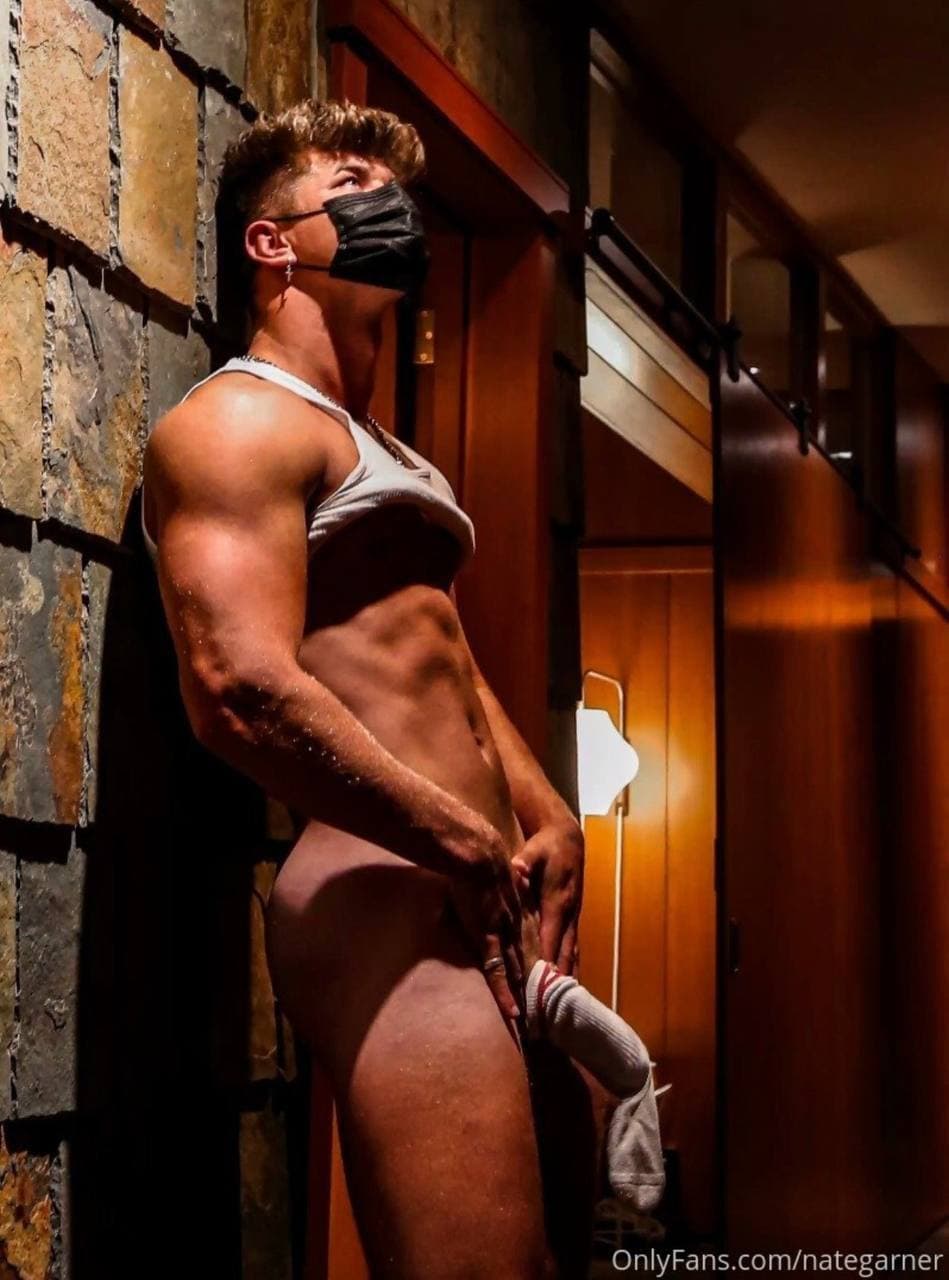 TIKTOK STAR nategarner leaked pic Sensational