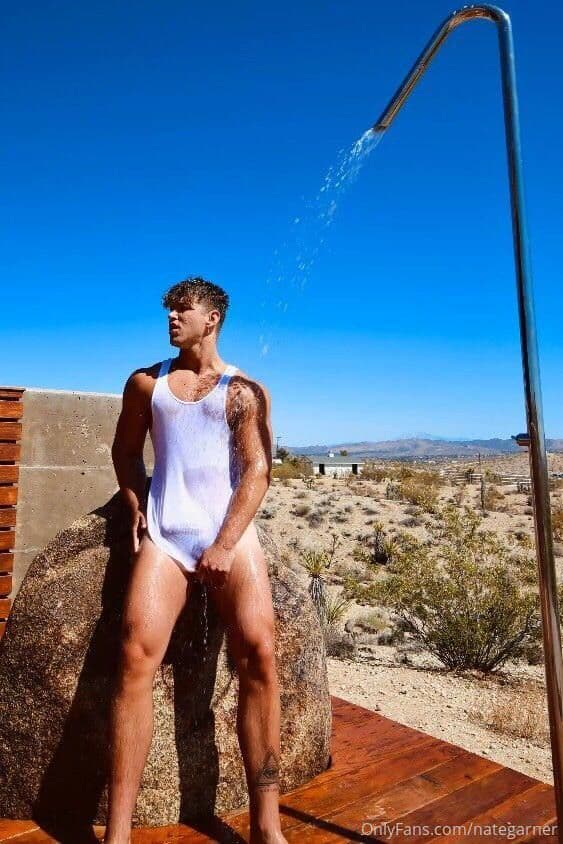 Epic BABE YOUTUBE STAR nategarner male thot