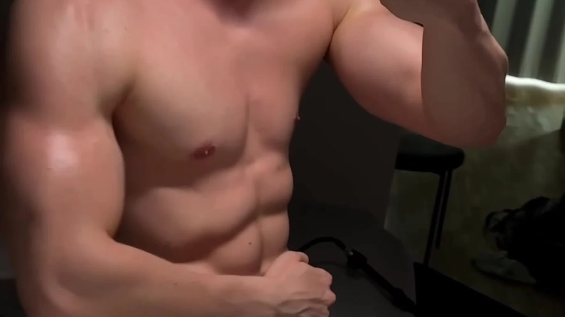 Tenacious pleasuring himself attraktiv timlaurenz sexy pic