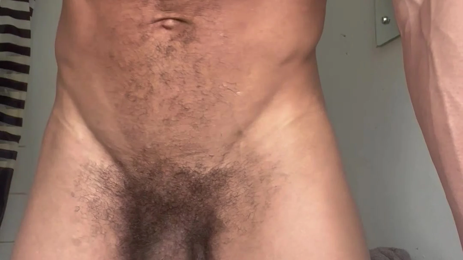 glistening ManBehindThePic Onlyfans Leak