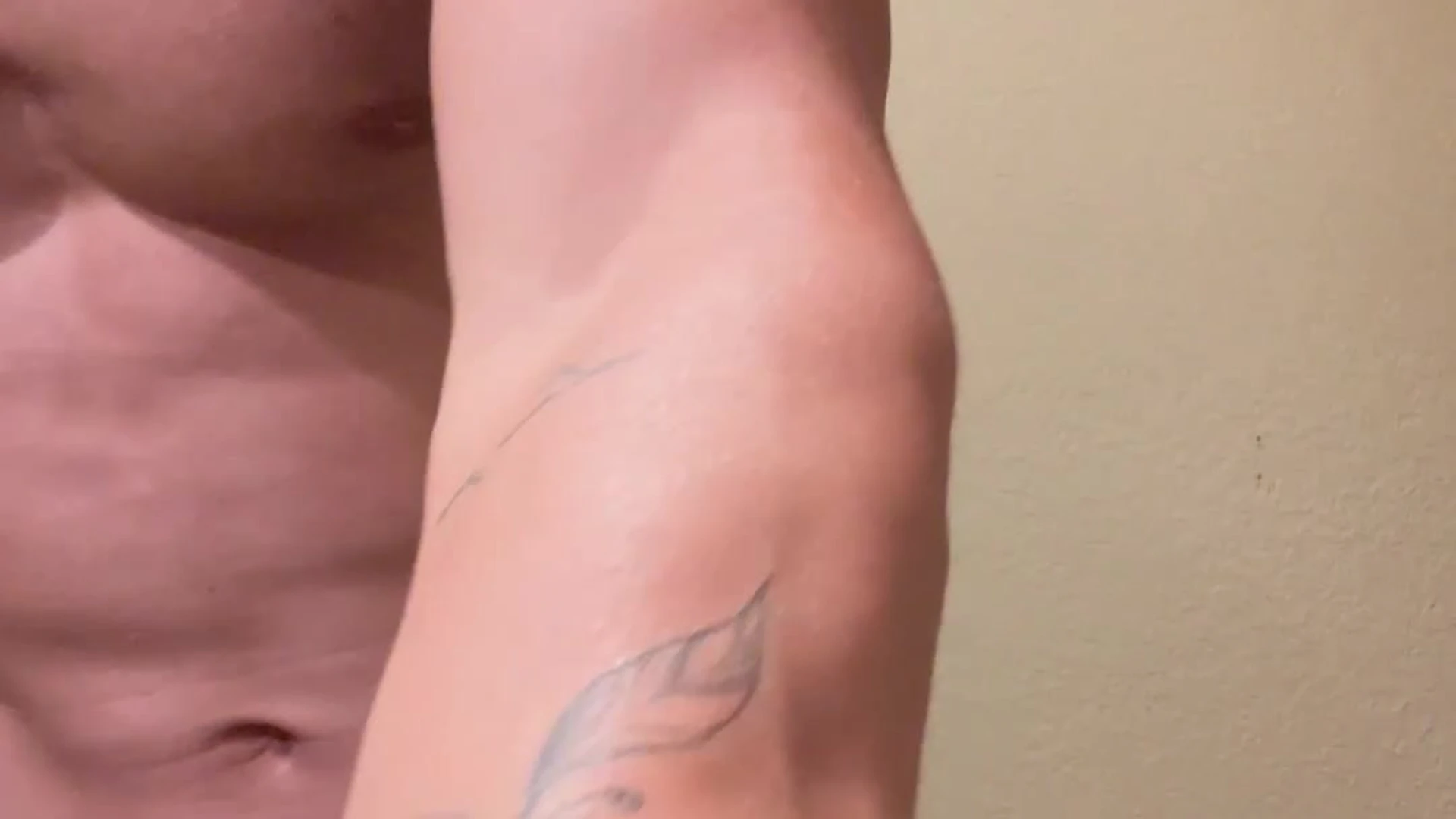 tiktok star Evan Lamicella masturbating EXPOSED