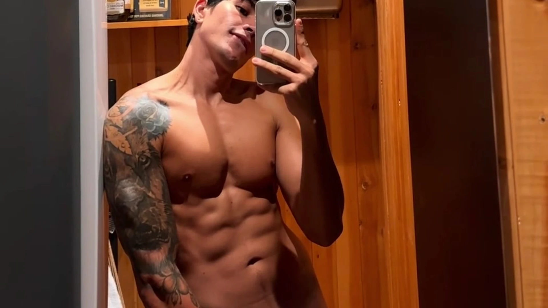 Skilled jerking off creaming alejo pino nude porn leak