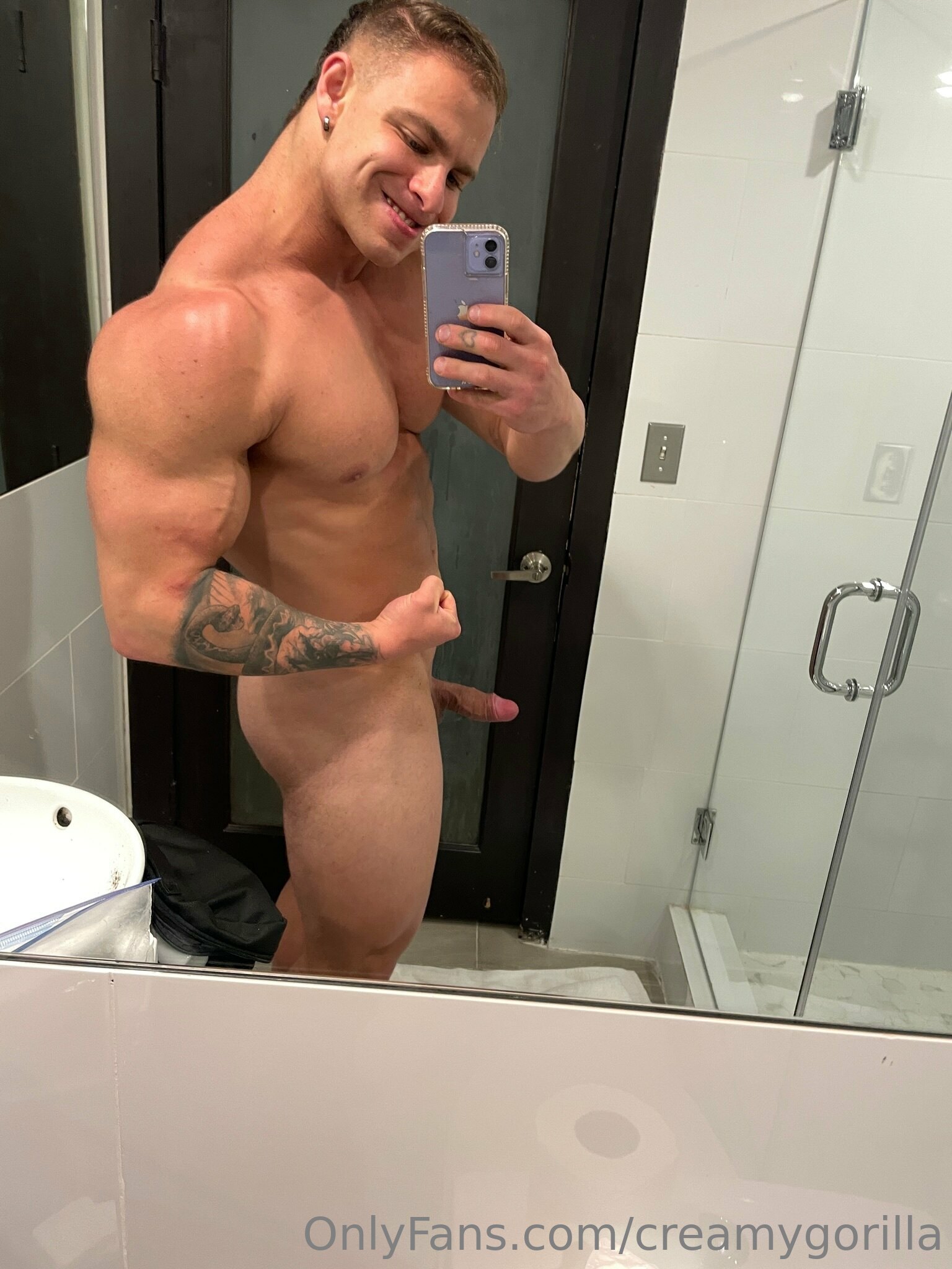 muscular jerking off Lewd CreamyGorilla