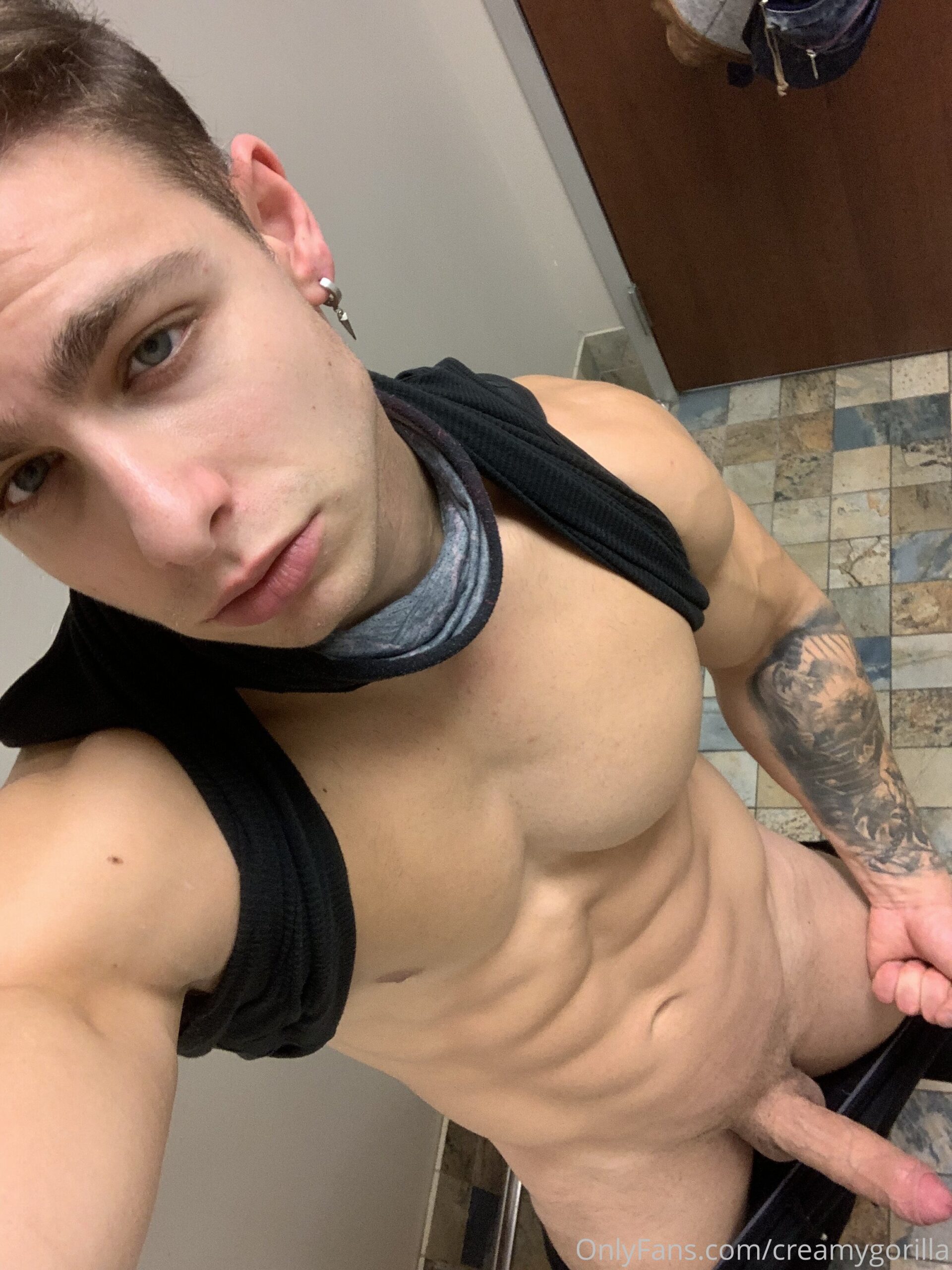 Magnetic  throbbing CreamyGorilla Patreon leak