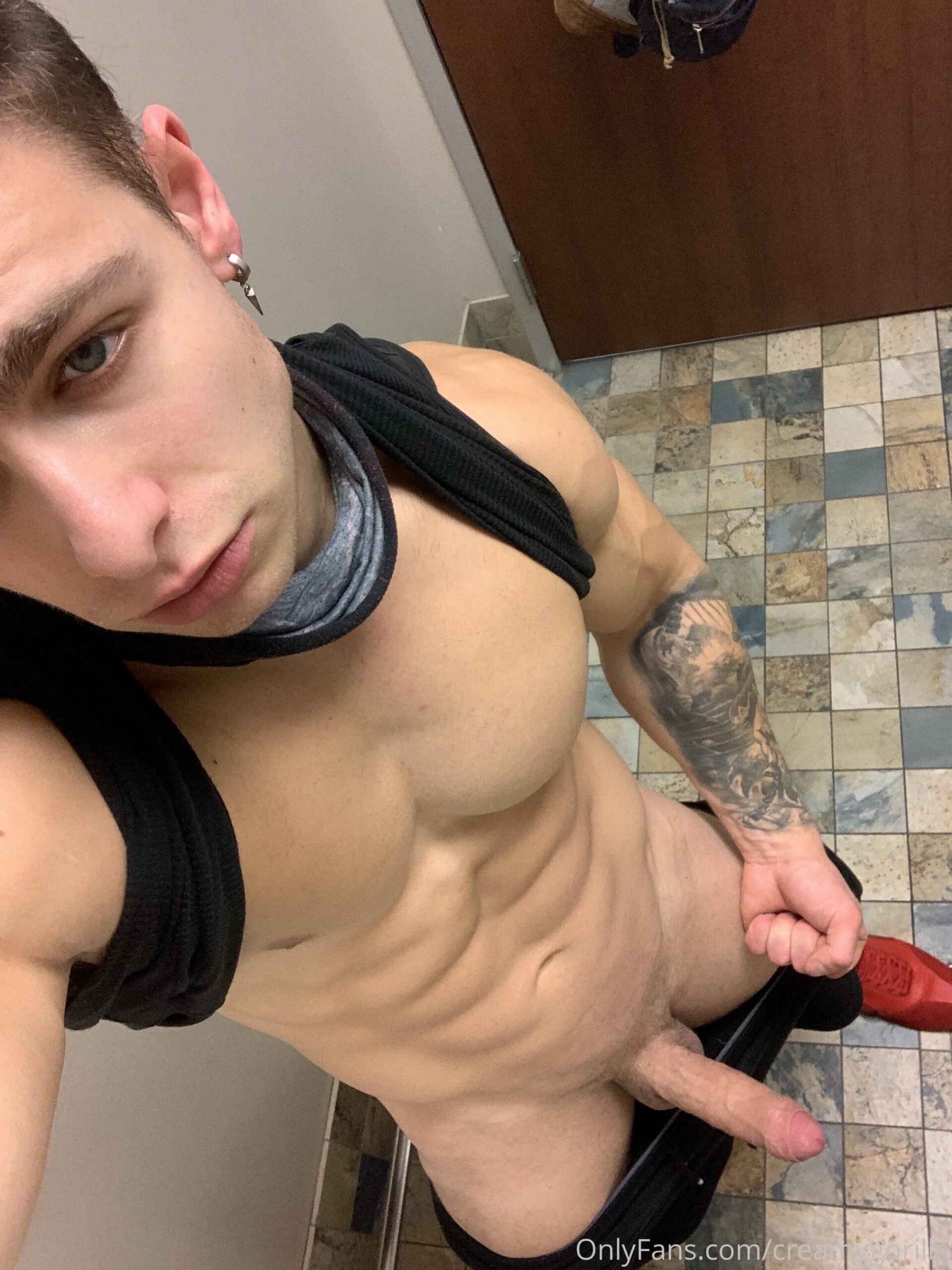 Sensational Exhibitionist Matt Luscious porn