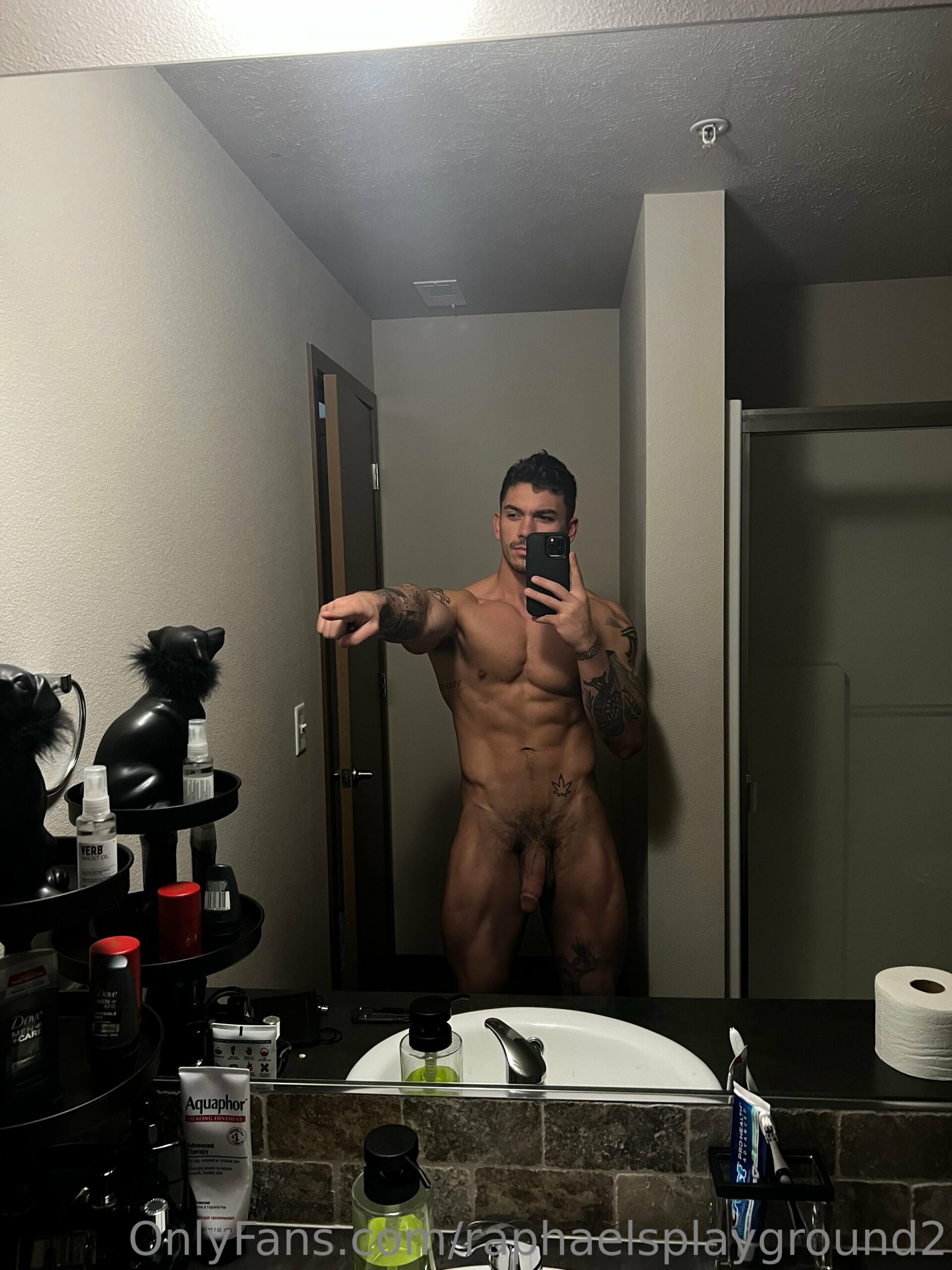 artistic creaming raphaelsplayground2 onlyfans nude pics