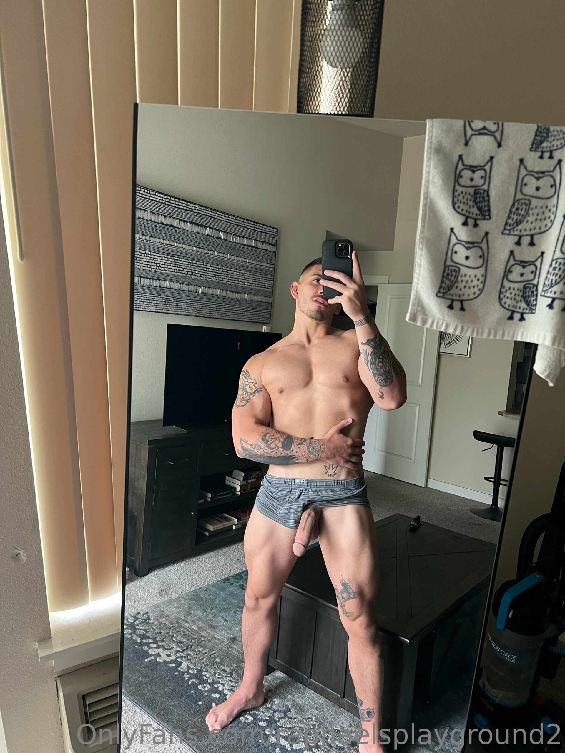 fuckable Raphael Lee anal