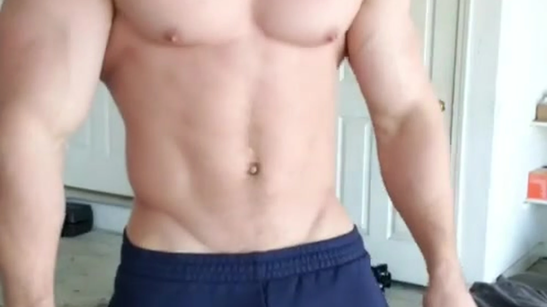 Sensational Bulging hotmuscles6t9 nude onlyfans