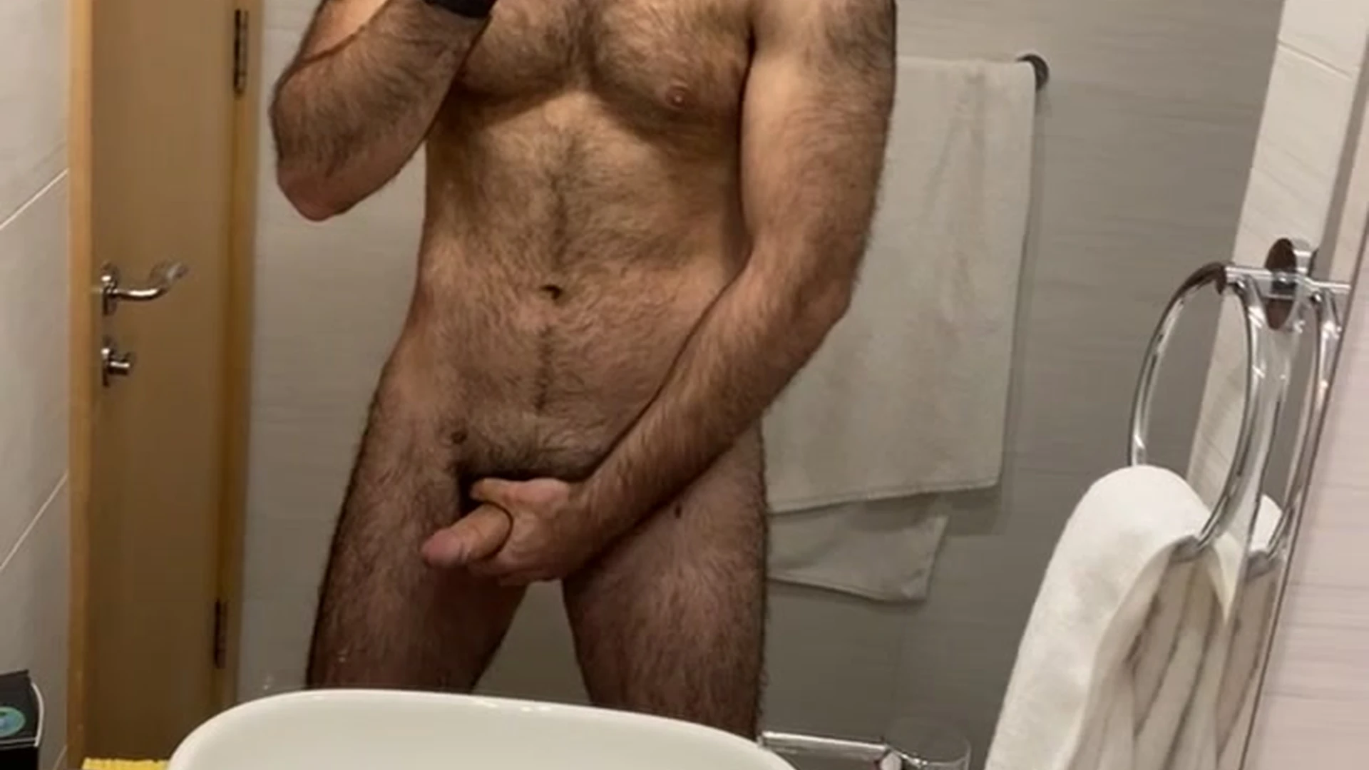 thelebanesedaddy Just playing around cumshot next (2)