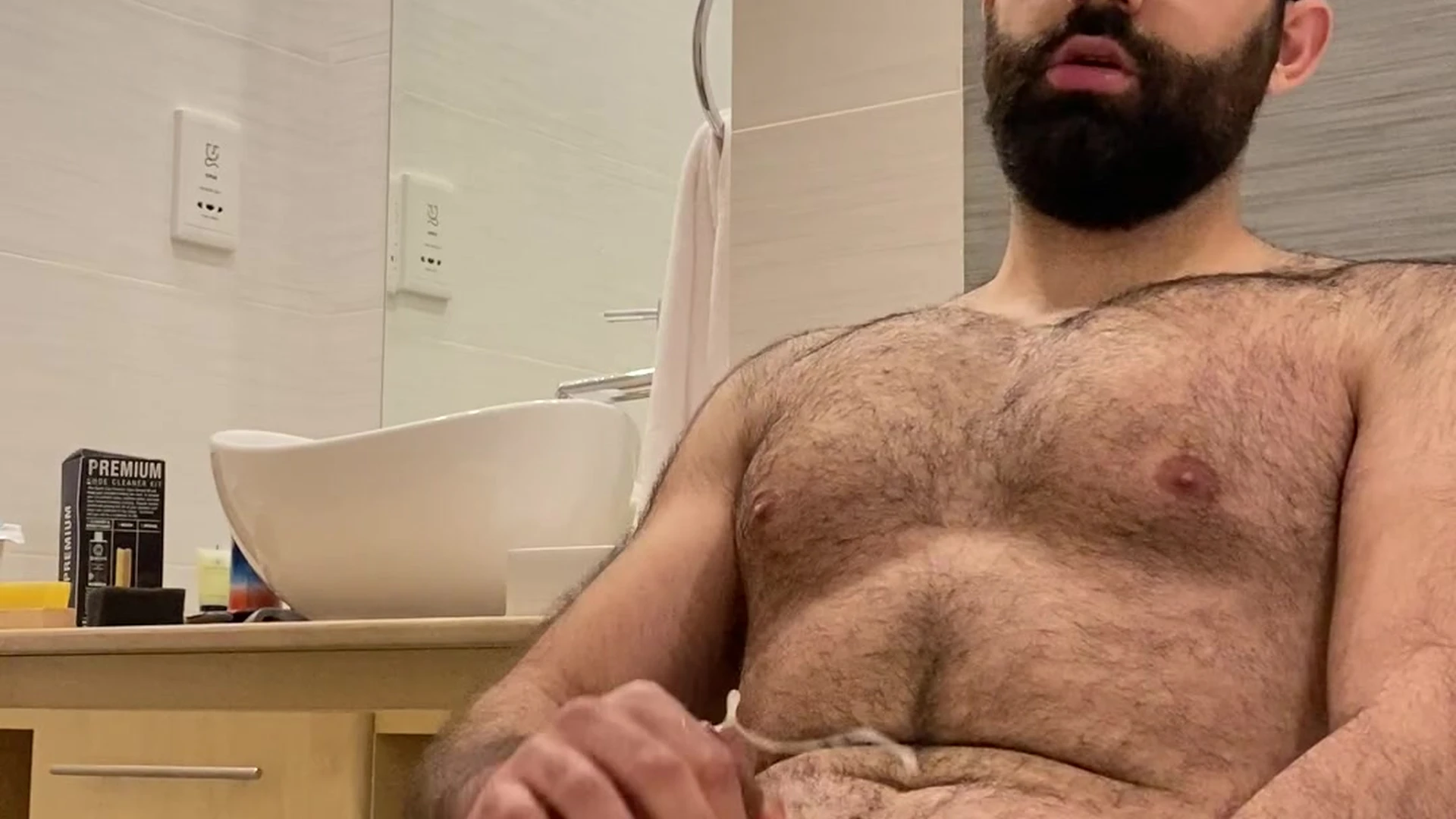 thelebanesedaddy Want my load Smaller than usual and didn’t shoot like I expected Just wait for my next upload