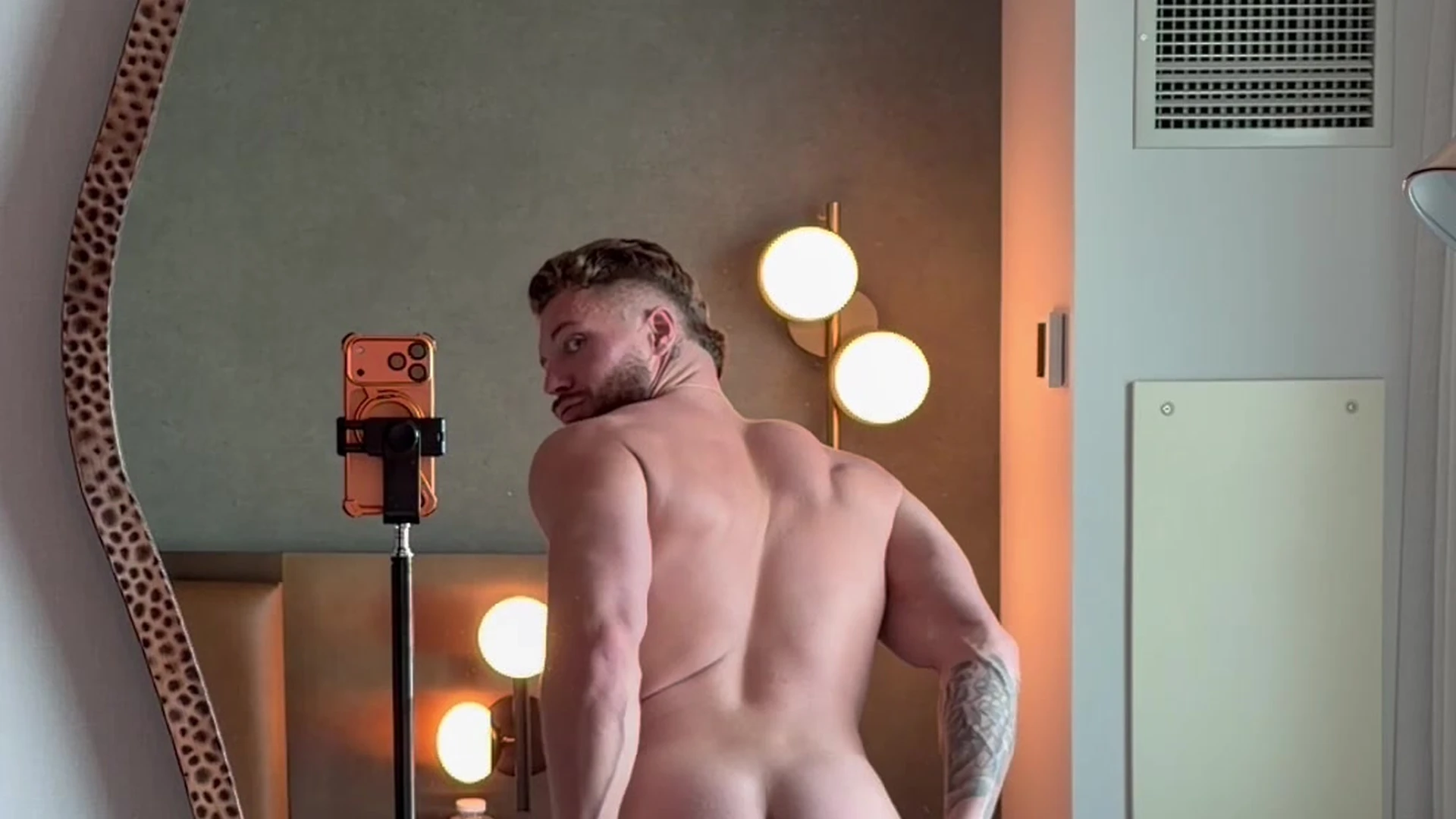 Lewd CurvedKing onlyfans leaked