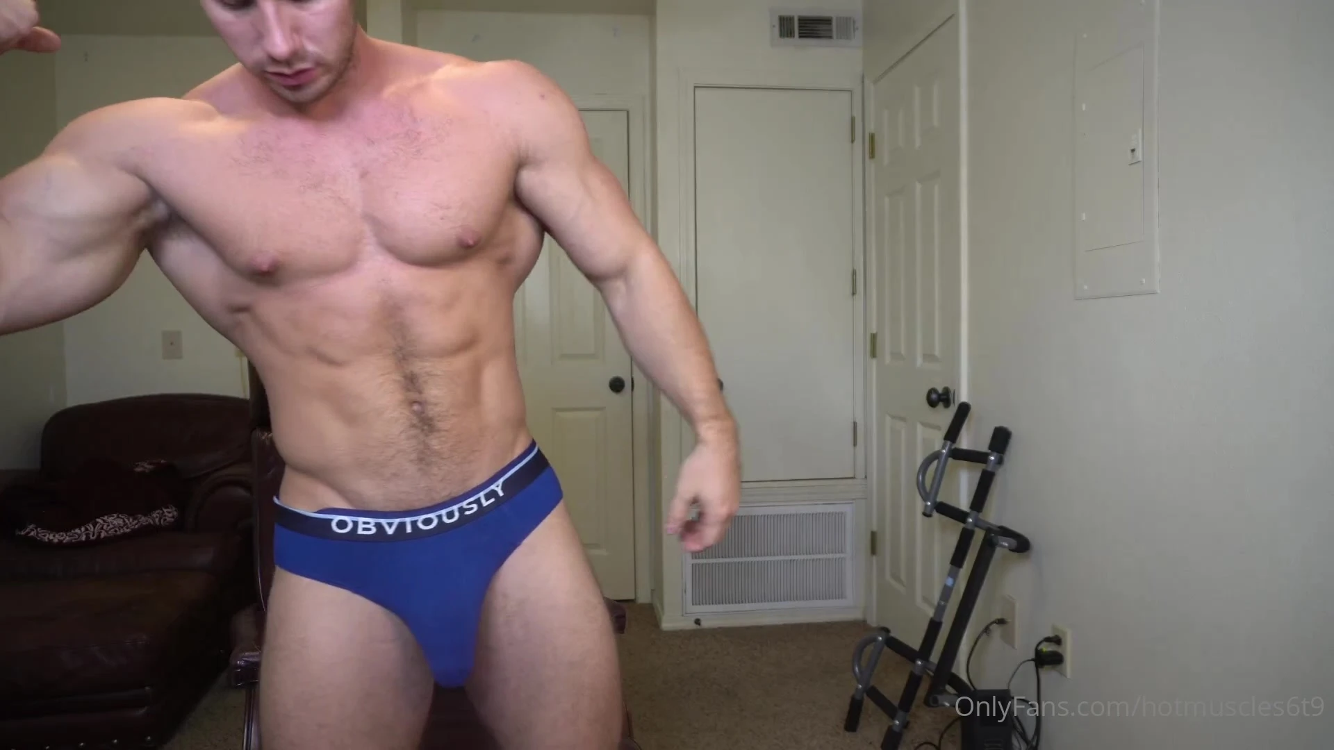 Graphic Derrick Henry nude cock