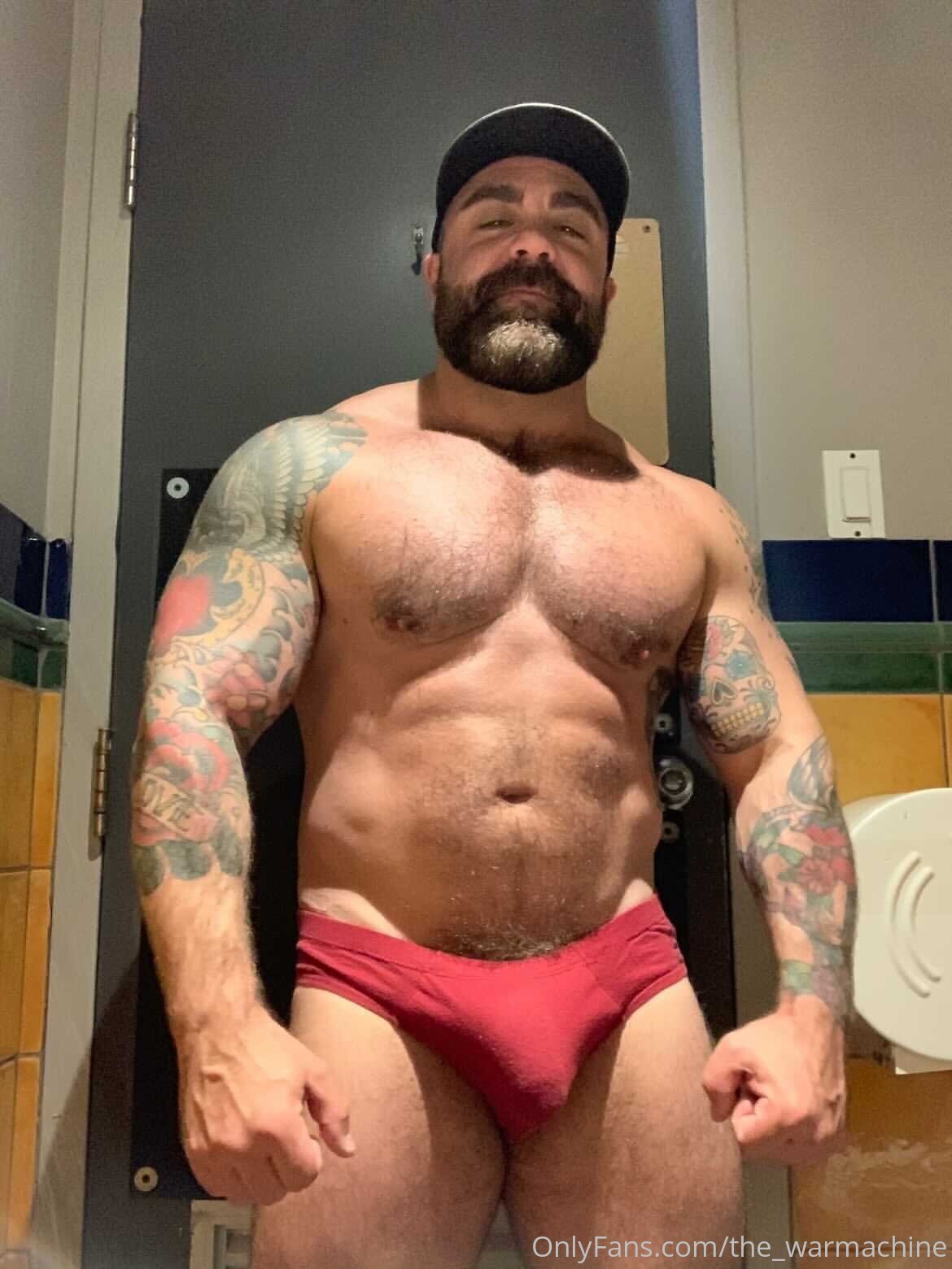 Captivating  Gay Bear the_warmachine   Exclusive full vid