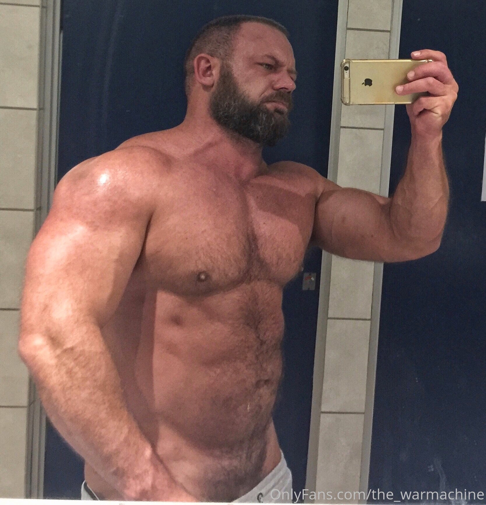 Gay Bear the_warmachine onlyfans nude