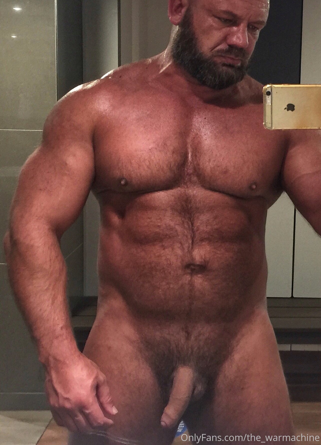 Gay Bear the_warmachine leaked onlyfans