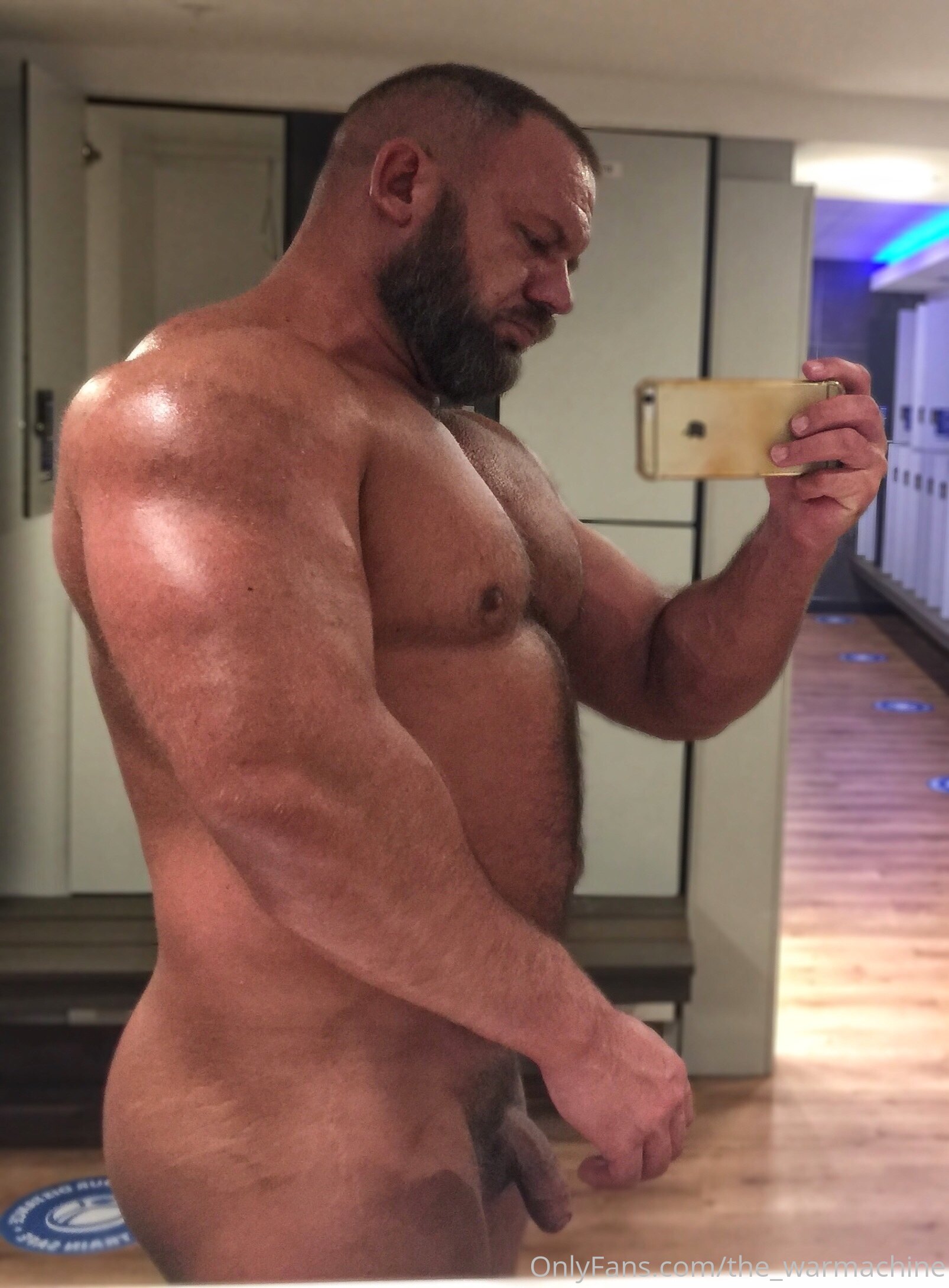 gorgeous Daddy the_warmachine Nude porn
