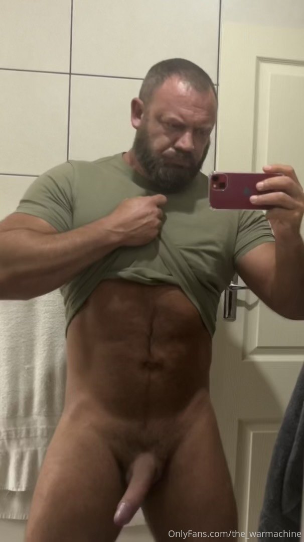 Sensational muscular DILF the_warmachine sexy Exclusive video full