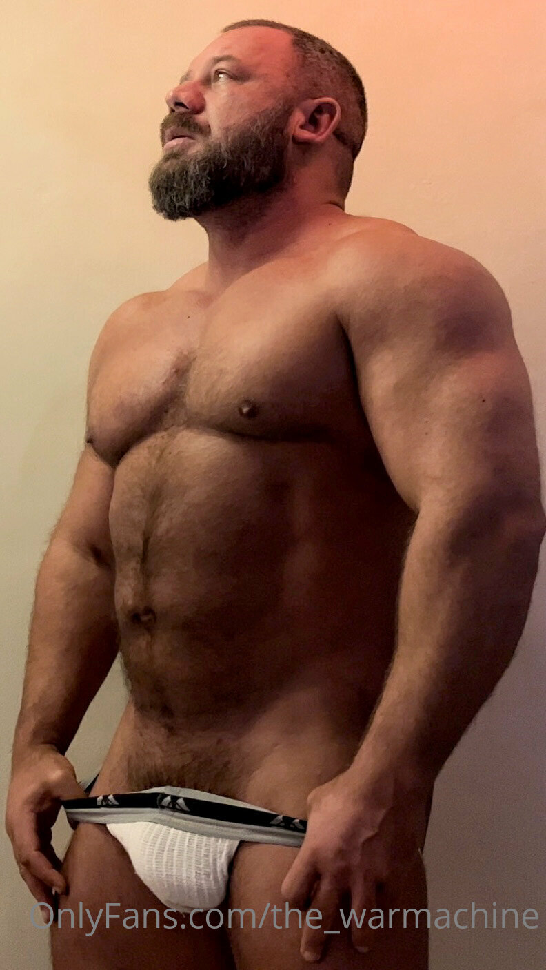 Sensational impressive DILF the_warmachine o n l y f a n s Video
