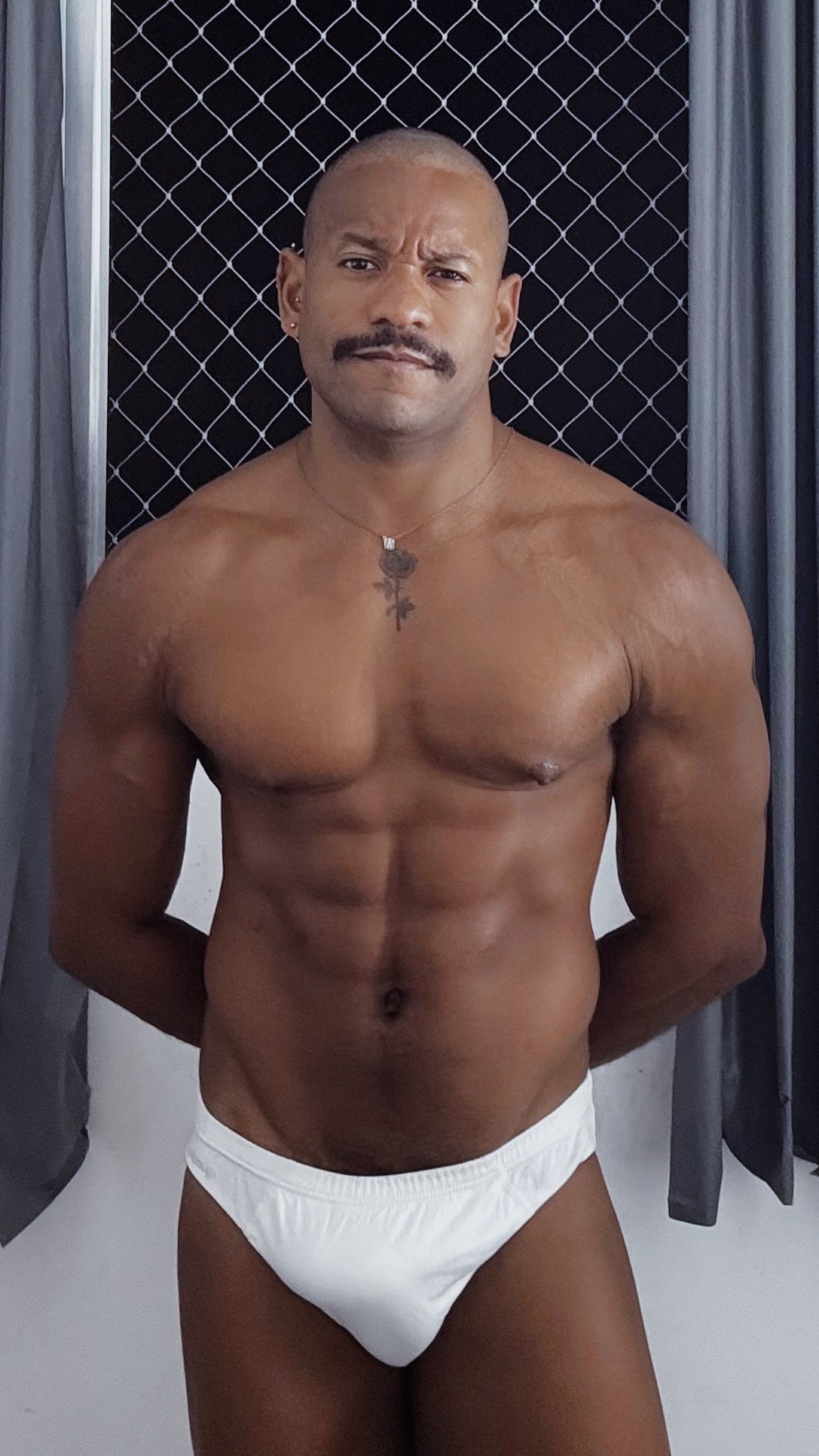 Brazilian Seduction: Jhon Felipe’s Hypnotic Method