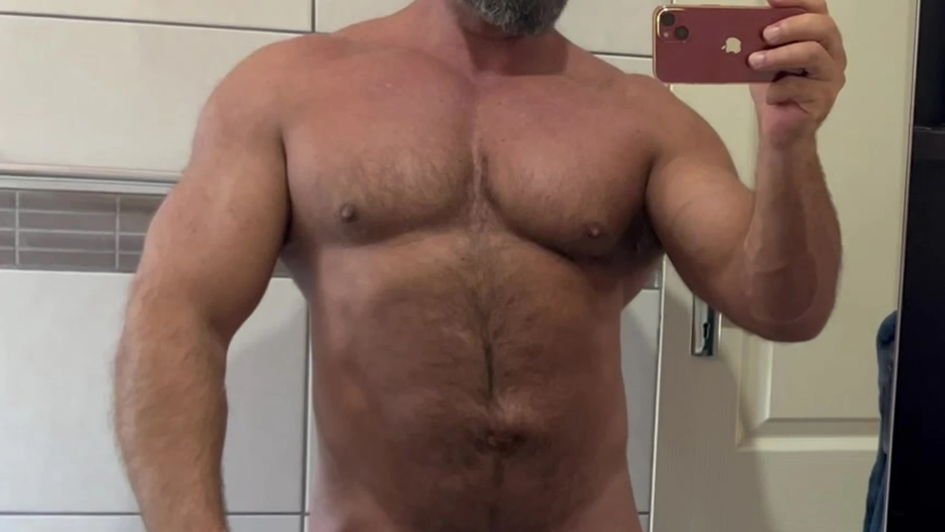 whore DILF the_warmachine nude cock