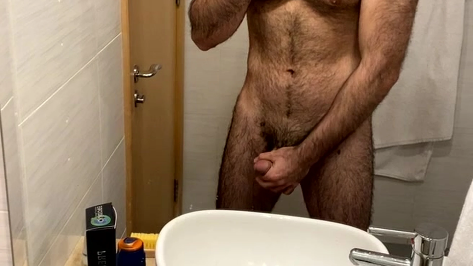 thelebanesedaddy Just playing around cumshot next (1)