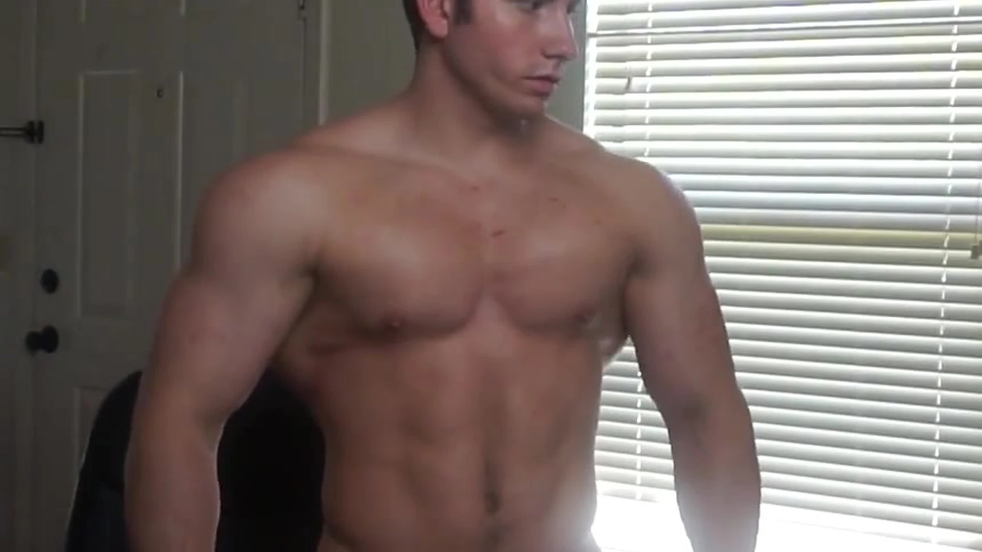 absolute unit hotmuscles6t9 big pecs