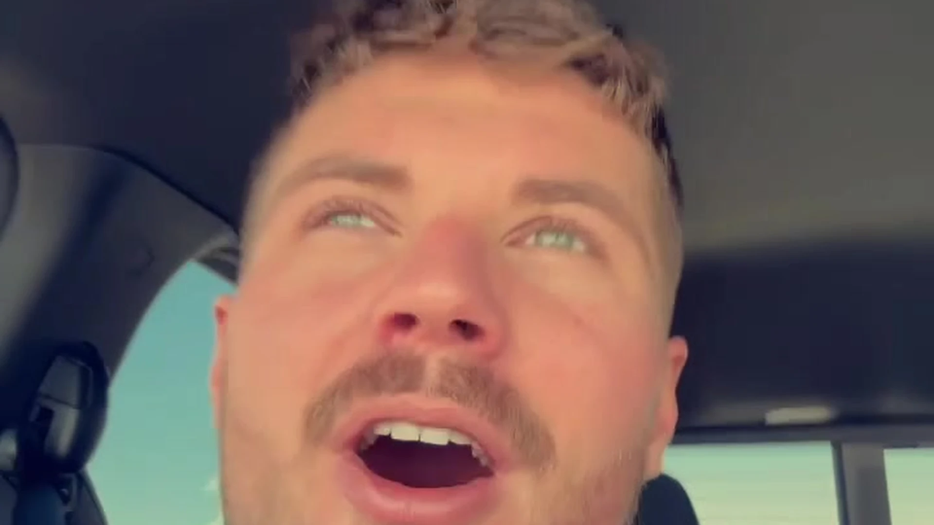 Bareback Logan Drake reddit Exposed