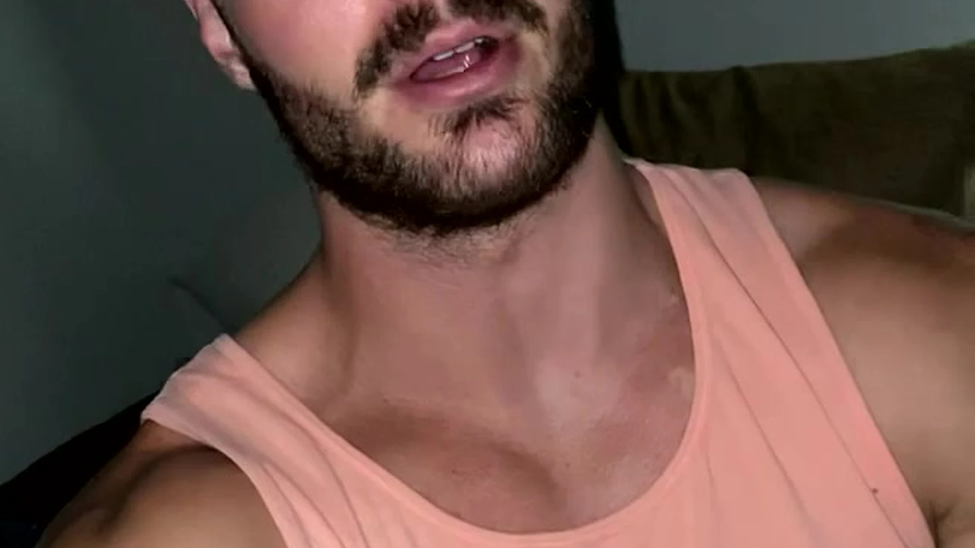 Exposed Shameless CurvedKing naked pics