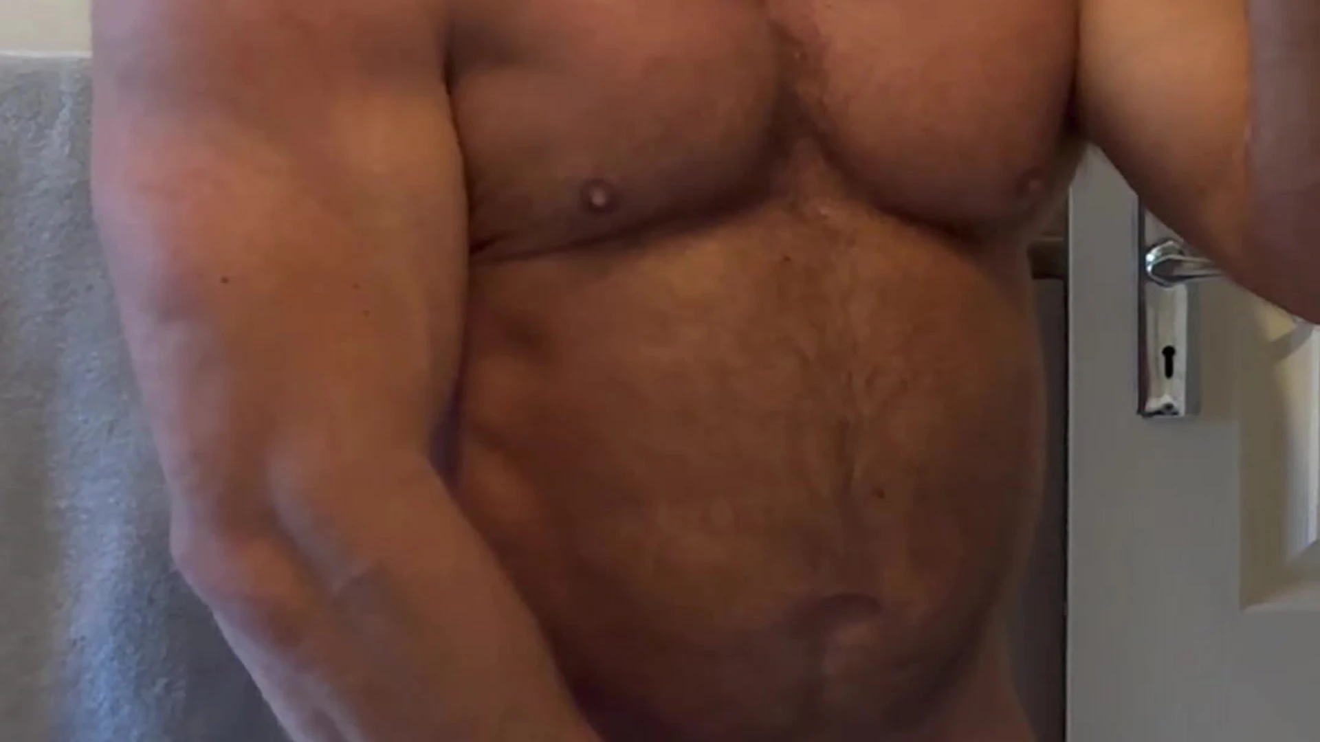 Gay Bear the_warmachine onlyfans leak Sensational