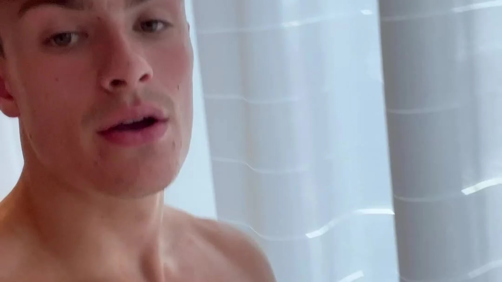 insatiable juicyalphajamesb nude porn leak Epic