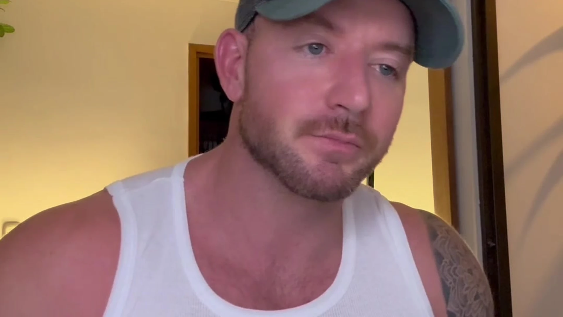 Epic e-boy  creaming holdenhuntxx nsfw video full