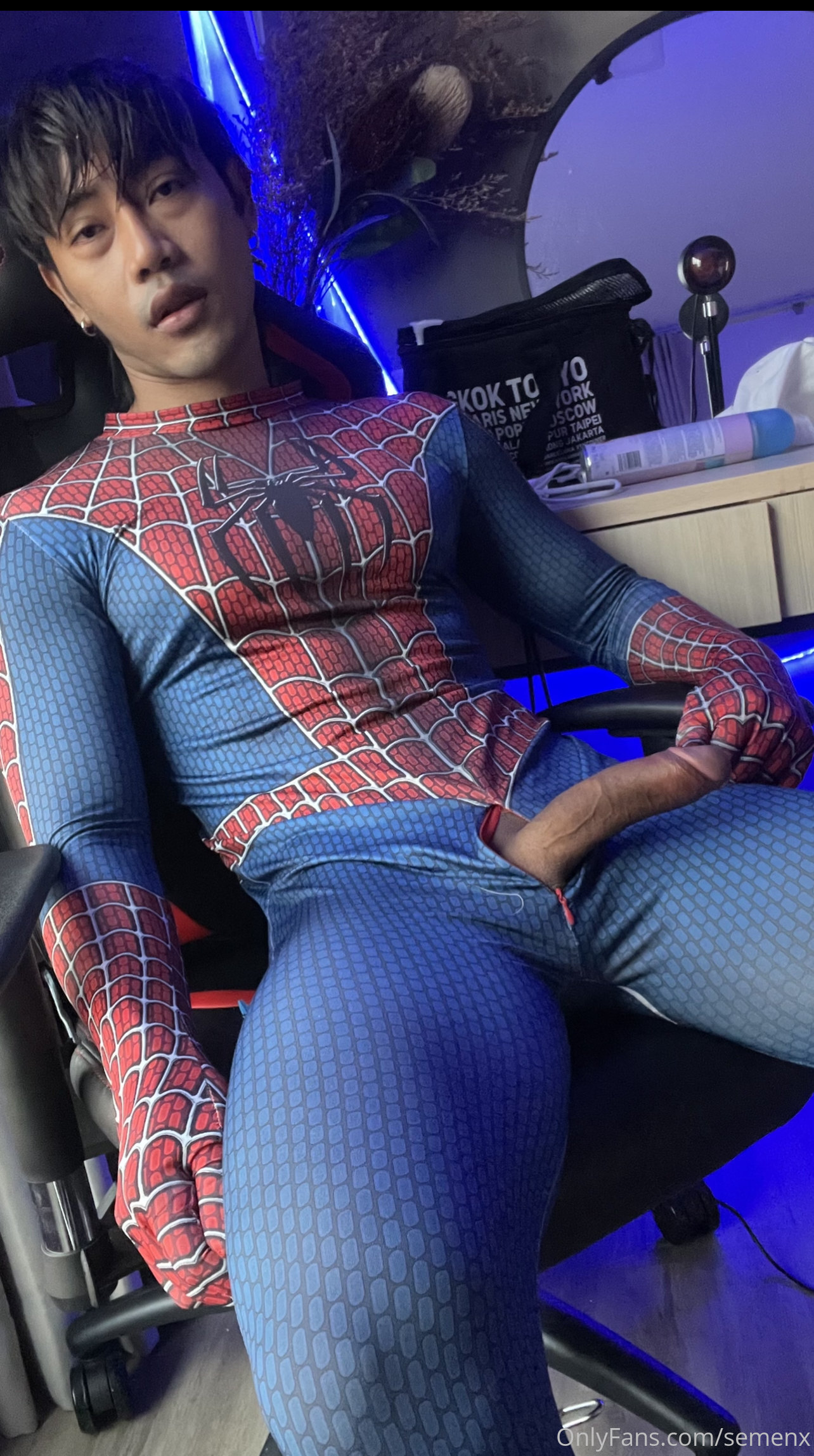 sexy slut Thai SemenX big pecs Exposed