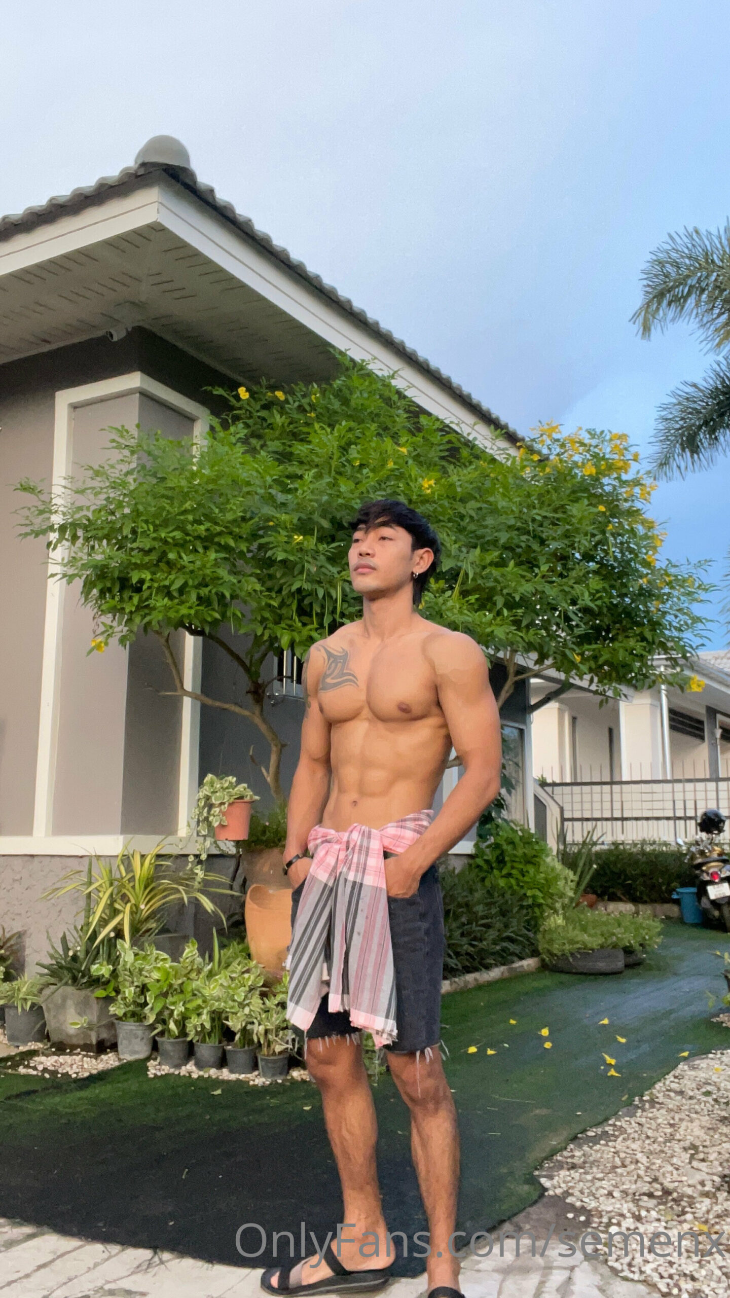 male bimbo jerking off Asian SemenX onlyfans pic