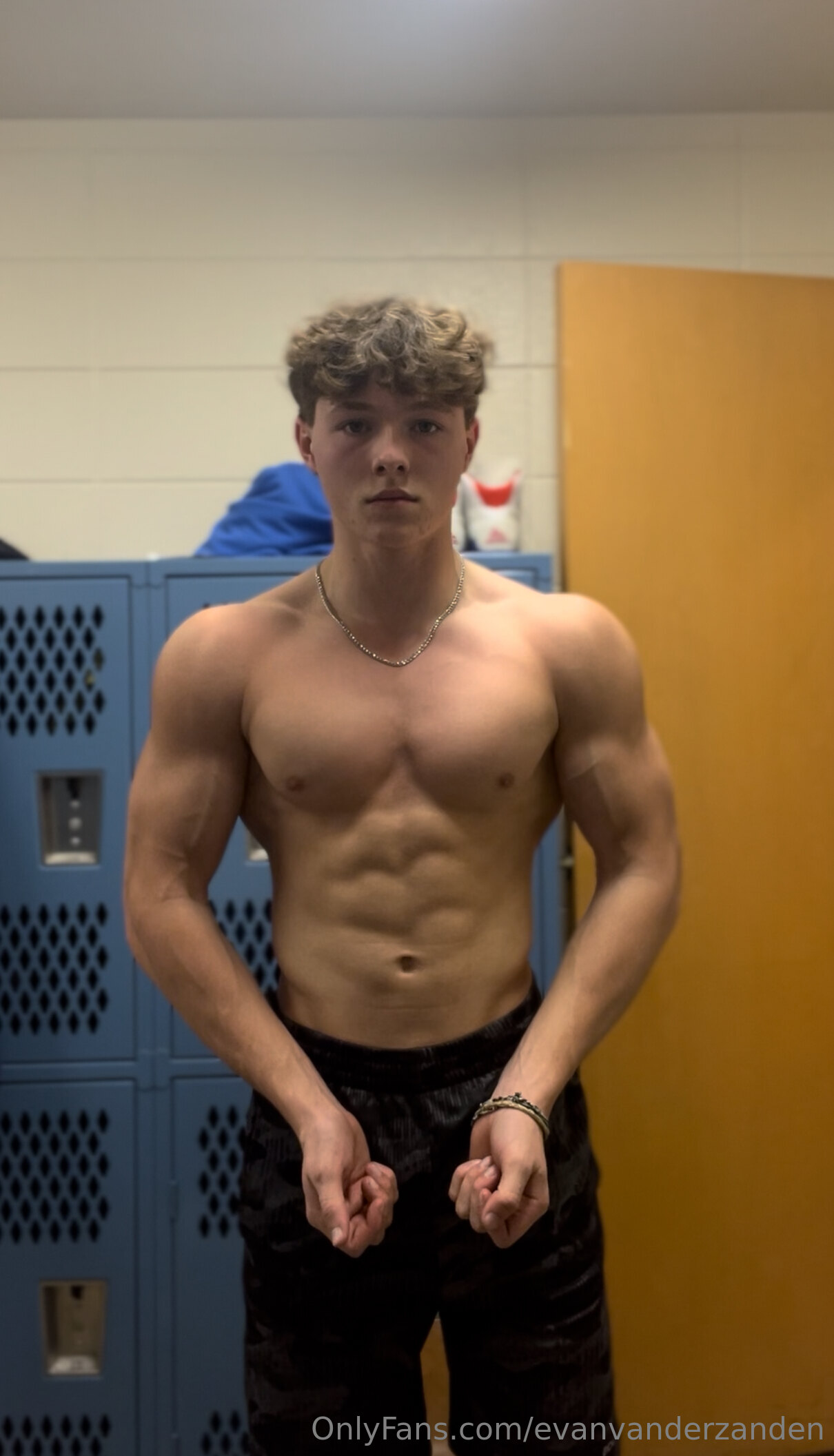 fuckboy Twunk jackedvanderzander nude