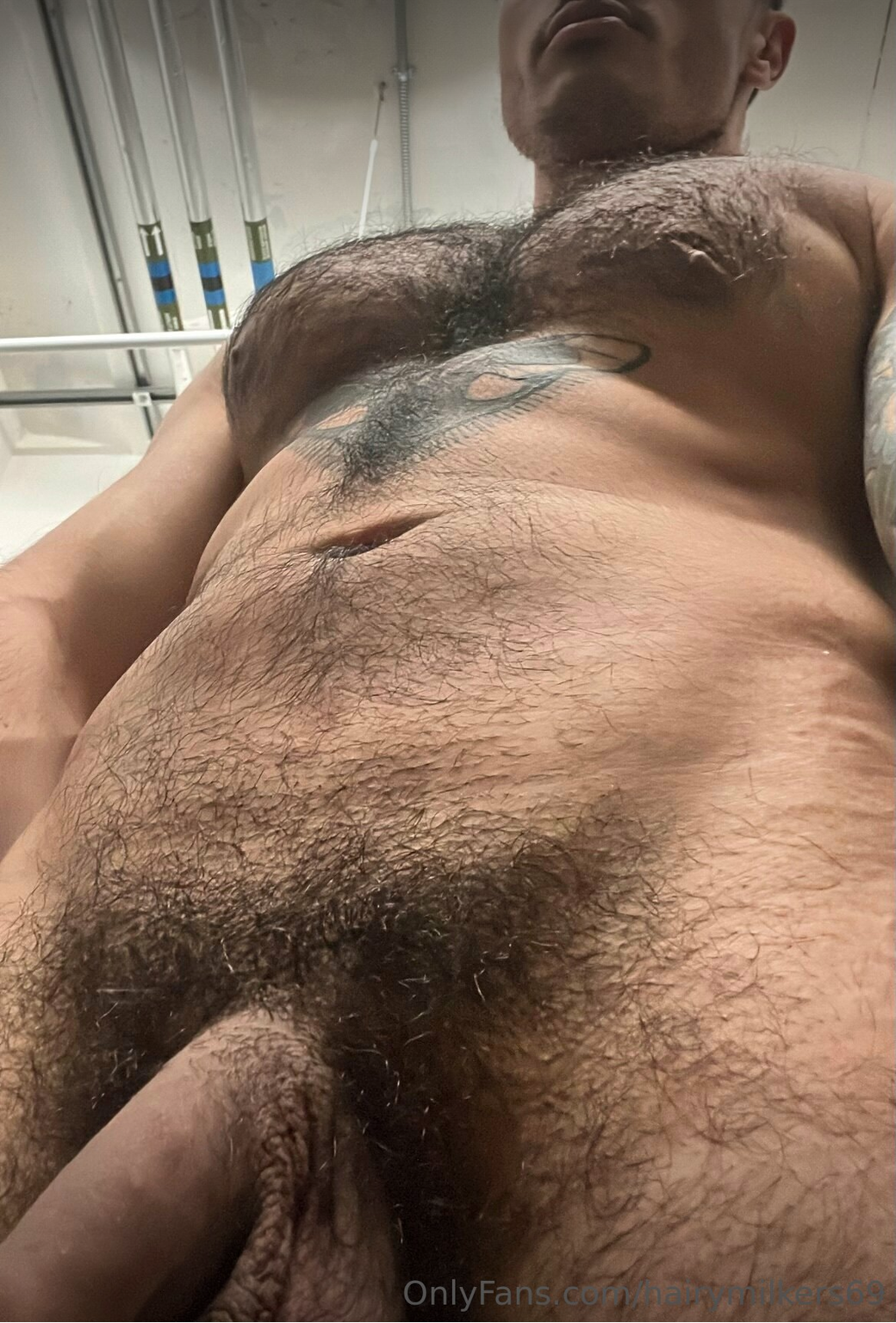 Sensational hottie HAIRY bubble butt Nick Butler ripped cams Exclusive full video