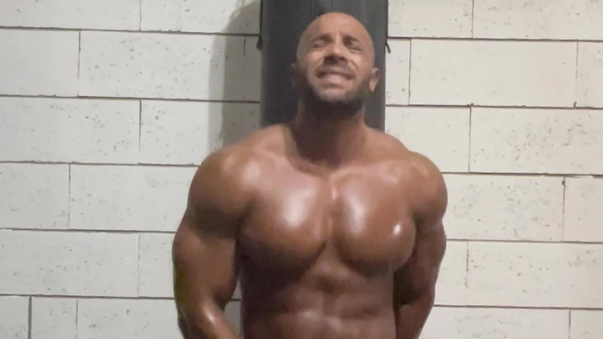 ajfitnessonlyfans Triple action