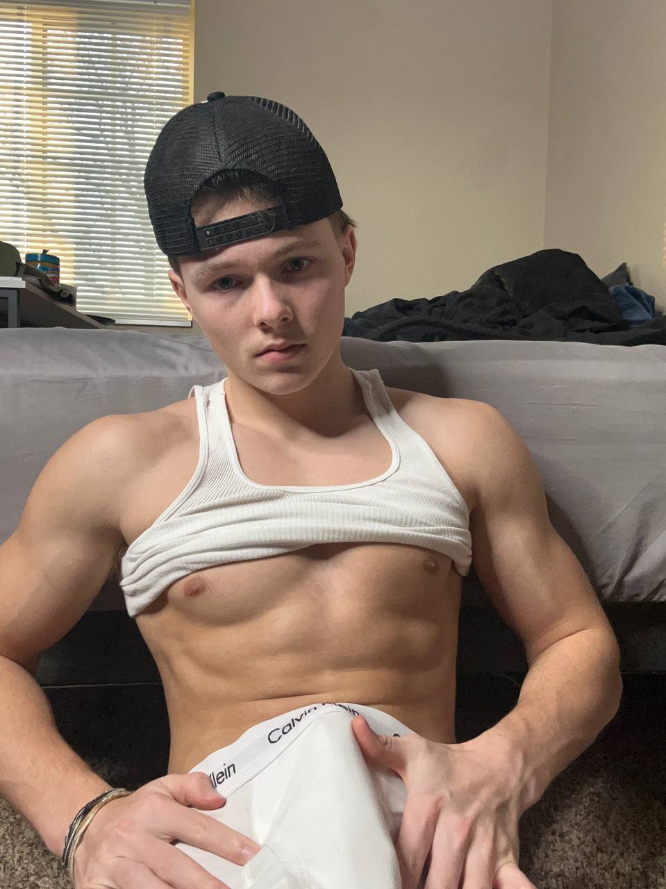 Epic dirty Jock JackedVander porn pic