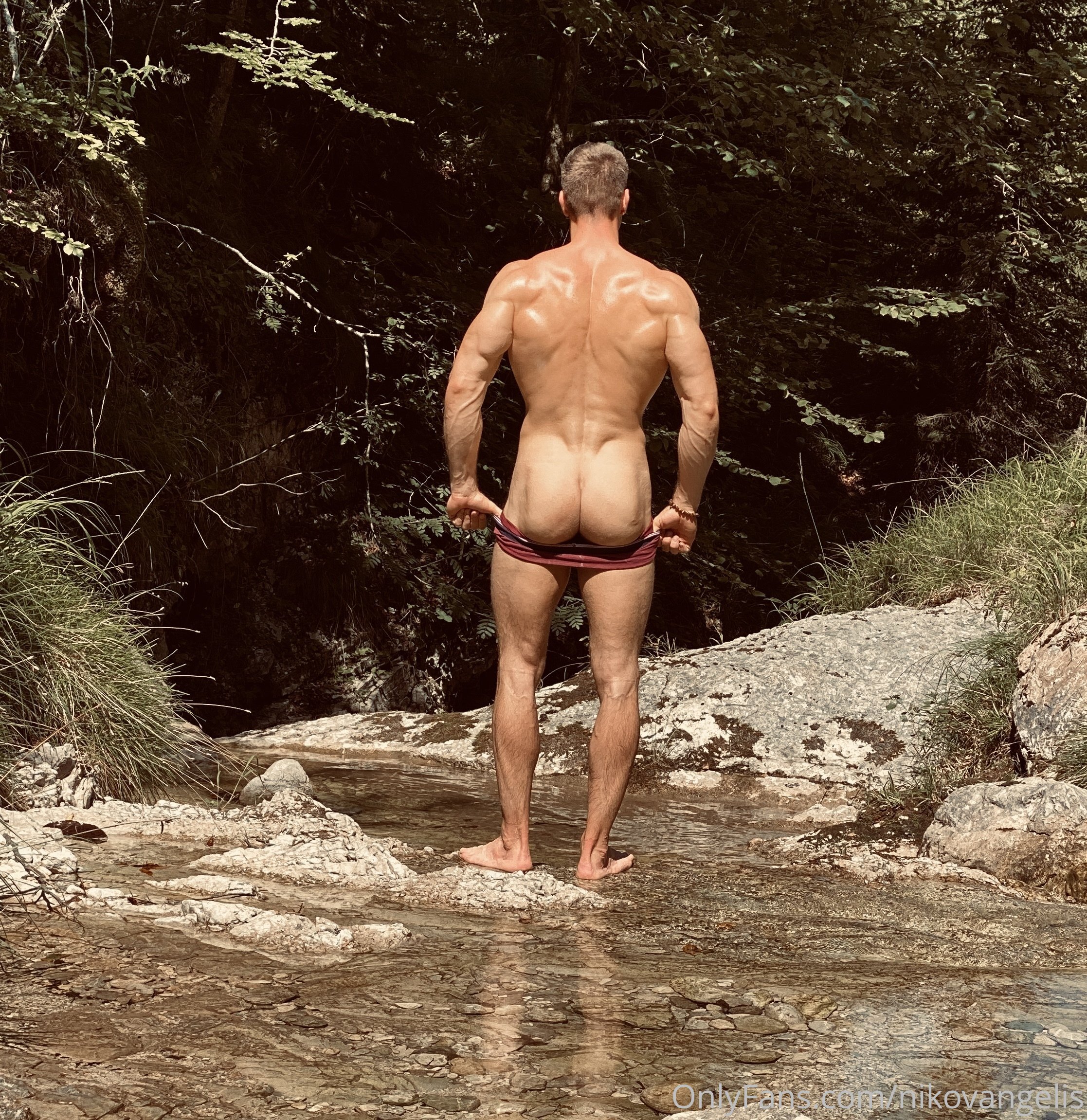 Sensational fuckboy Czech nikovangelis masturbating