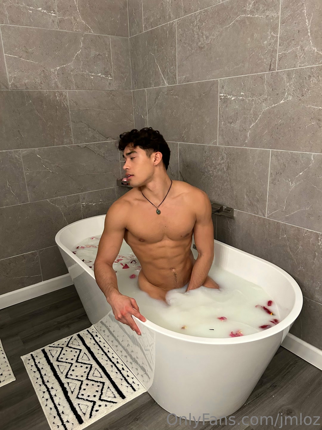 Exposed gorgeous bi jmloz Nude leaks Full Video Leaked
