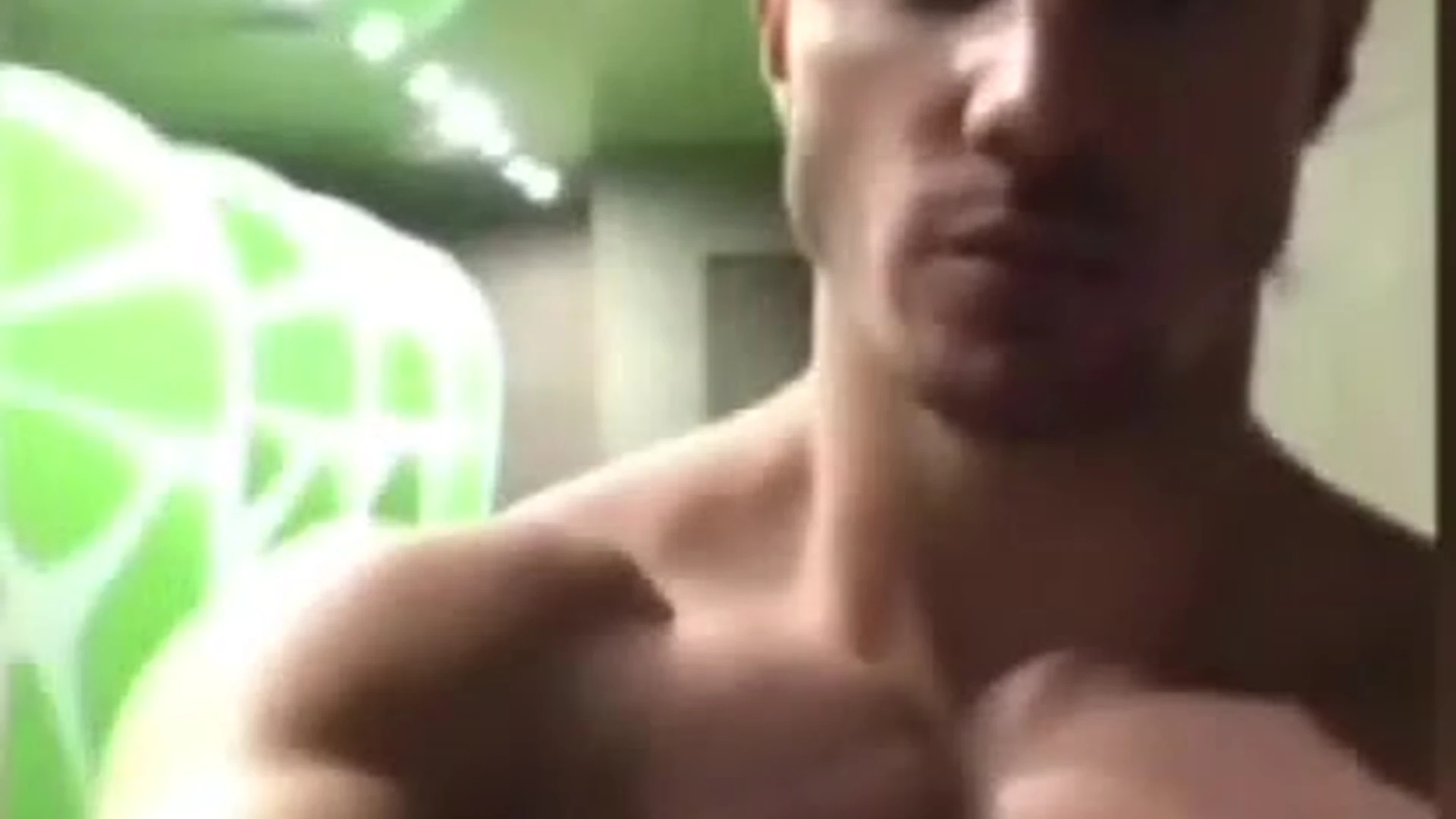 Affectionate russian hunk Dmitry Averyanov leaked onlyfans pic Exposed