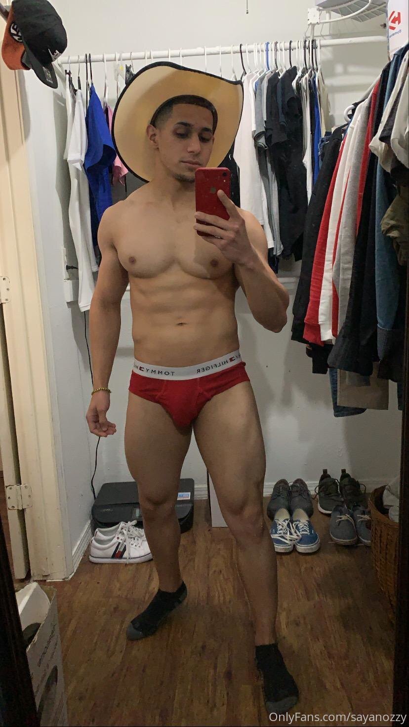 Sensational cubano xsaiyanoz nude cock
