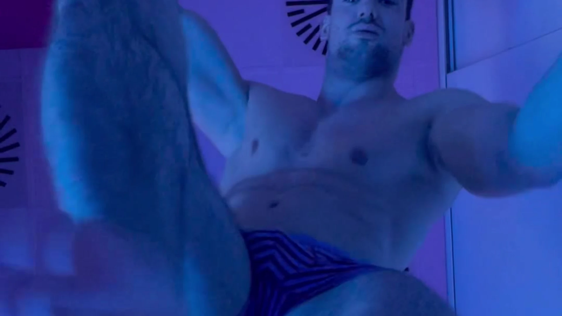 Assertive stud niccoloneri Leak release