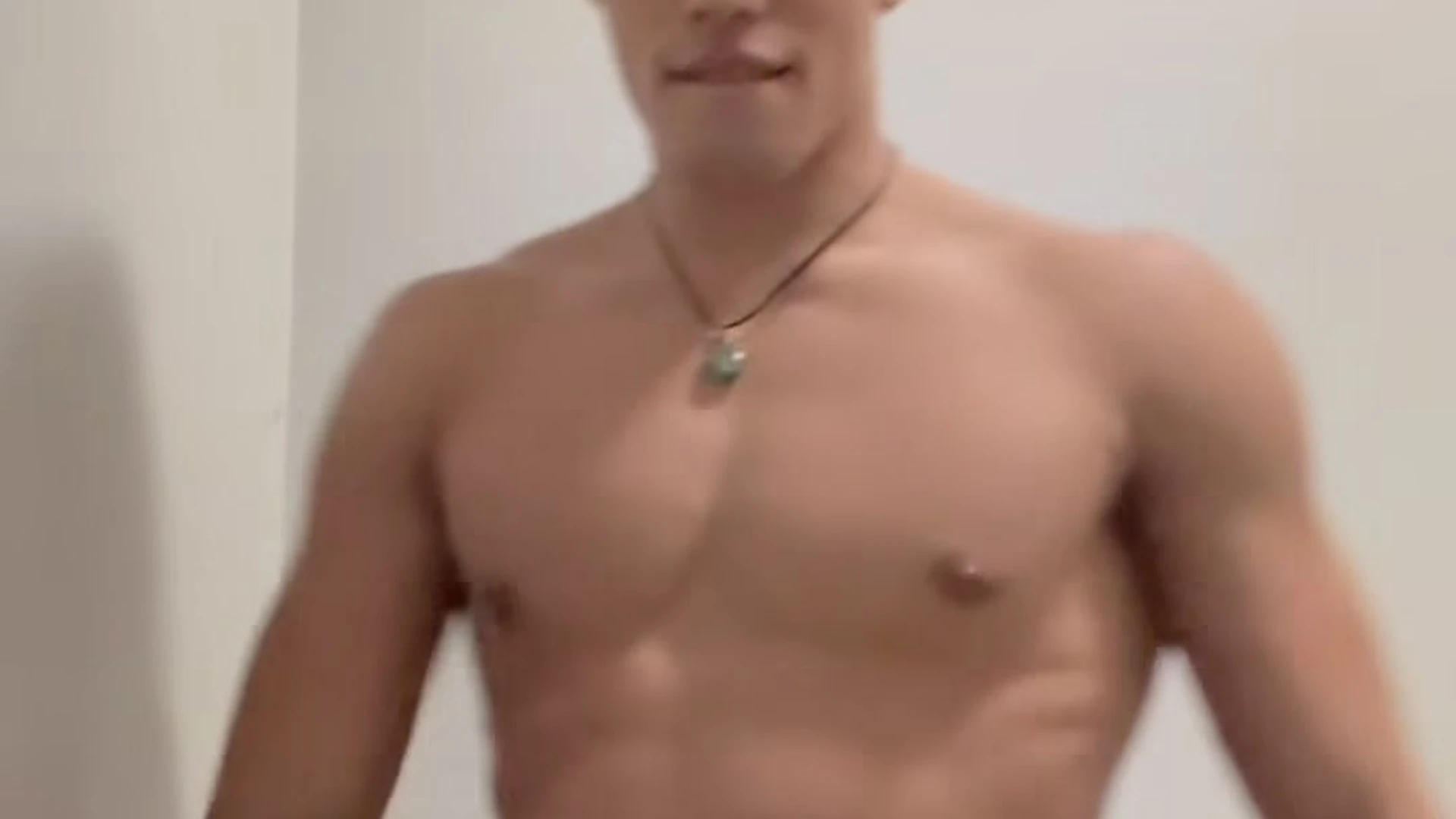 hot guy gooning bisexual jomlox sexy pic