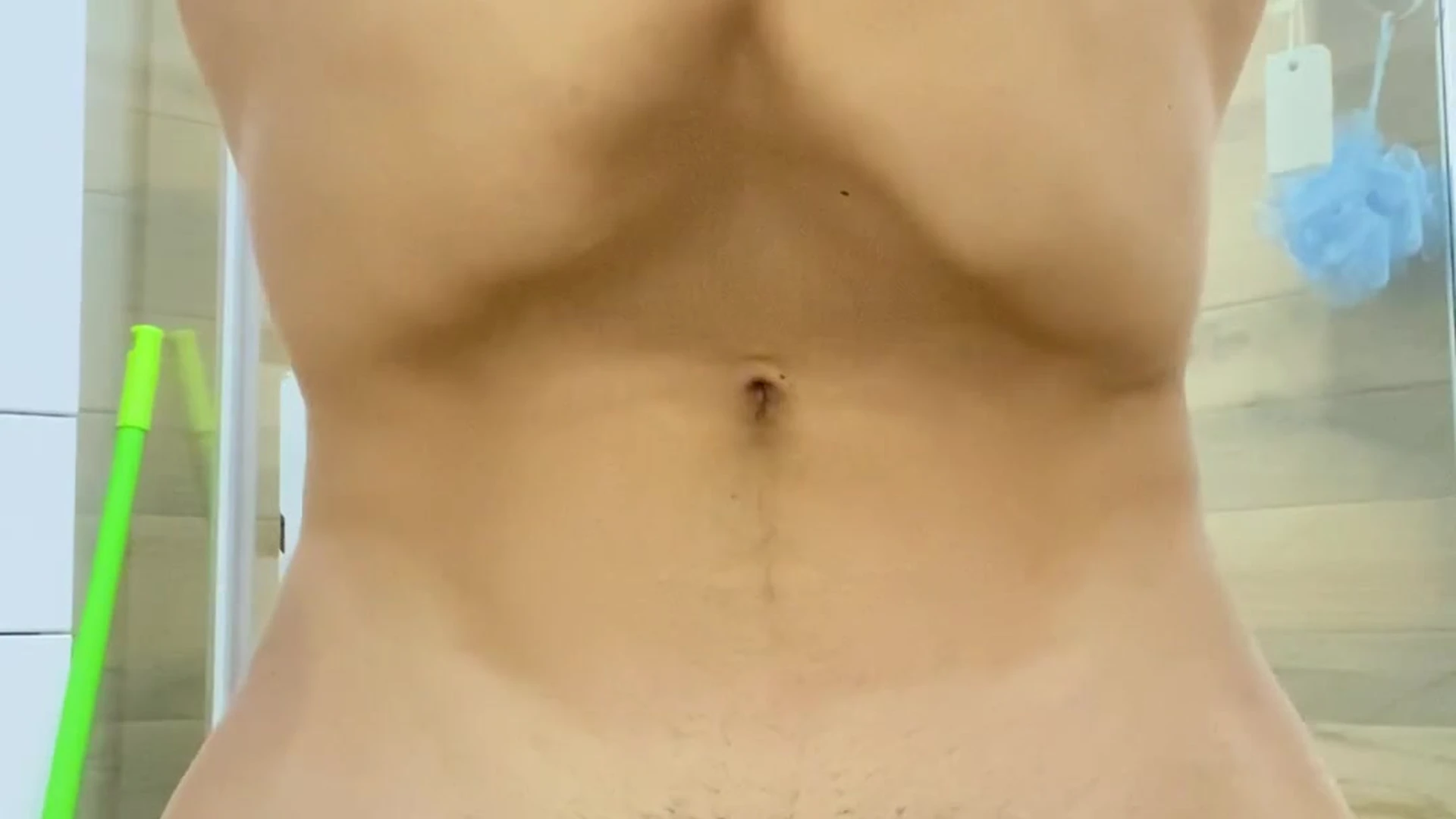 BODYBUILDER Gari Hale leaked dick pic