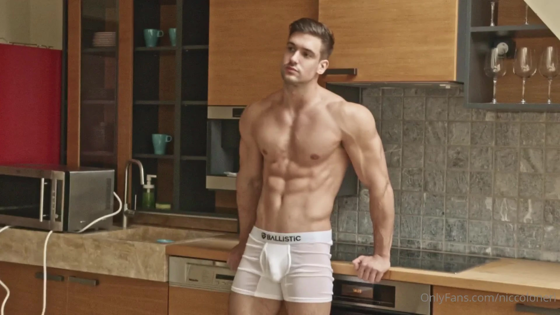 hunky stud Niccolo Neri twitter fullvideo