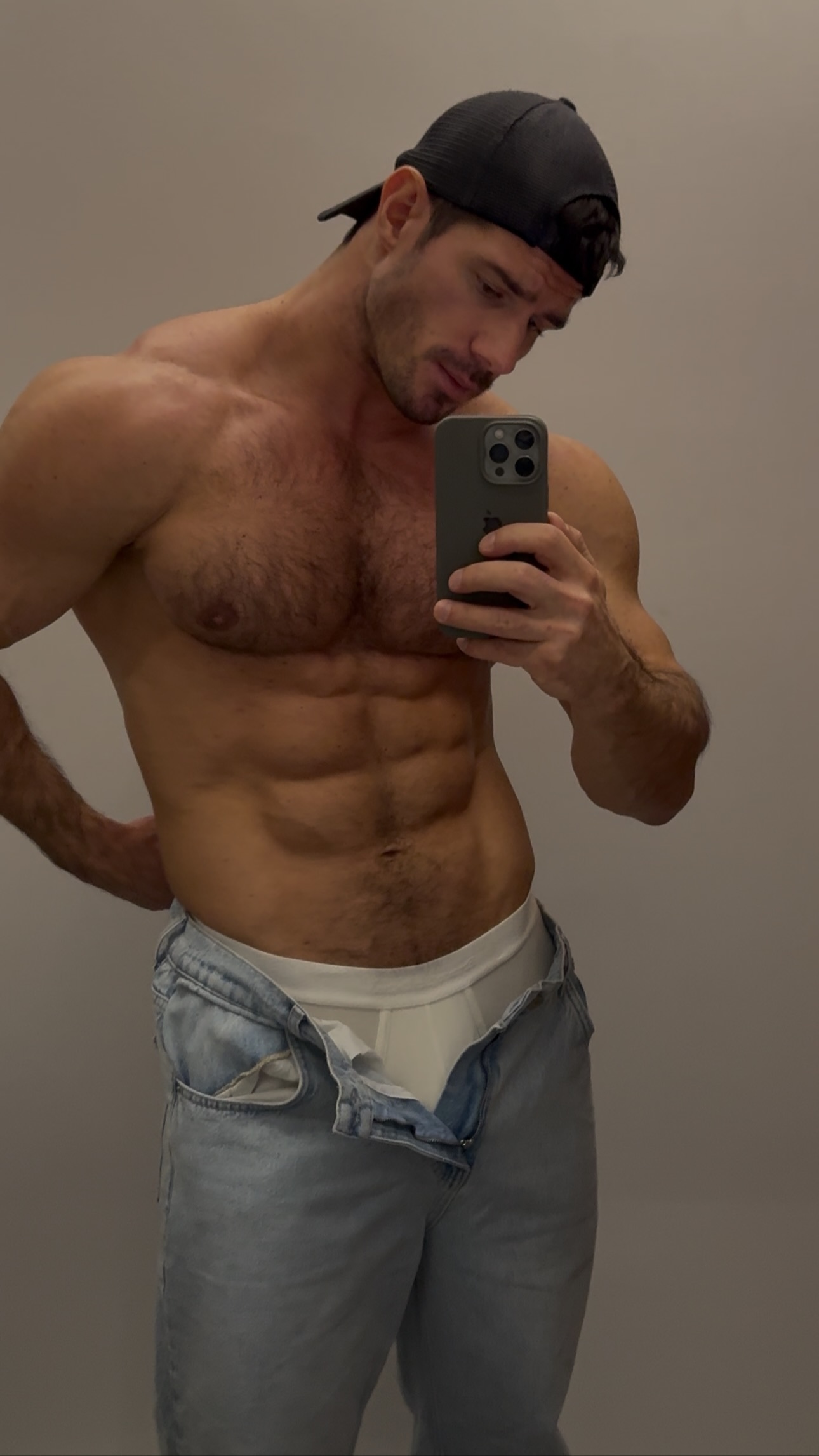 Exposed russian hunk Dmitry Averyanov of