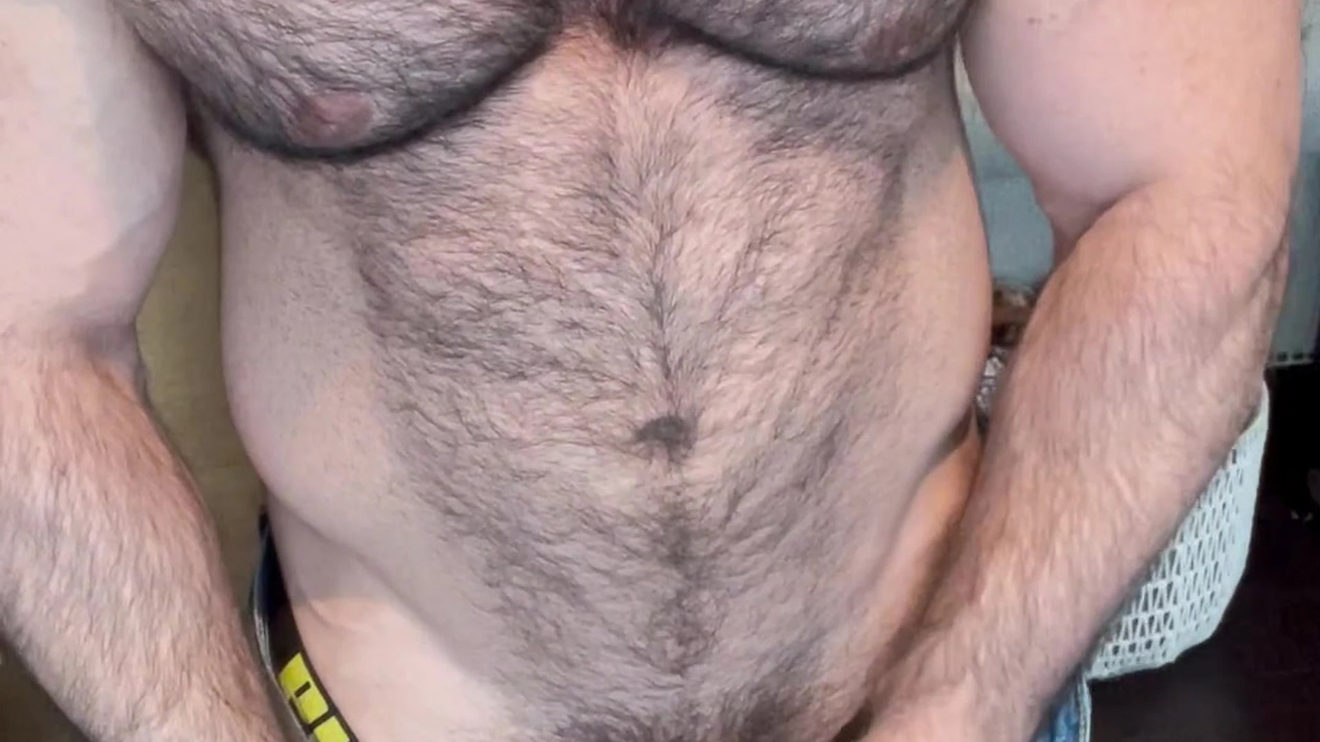 Big Geno cocky flex with cock out this is the dm video lol