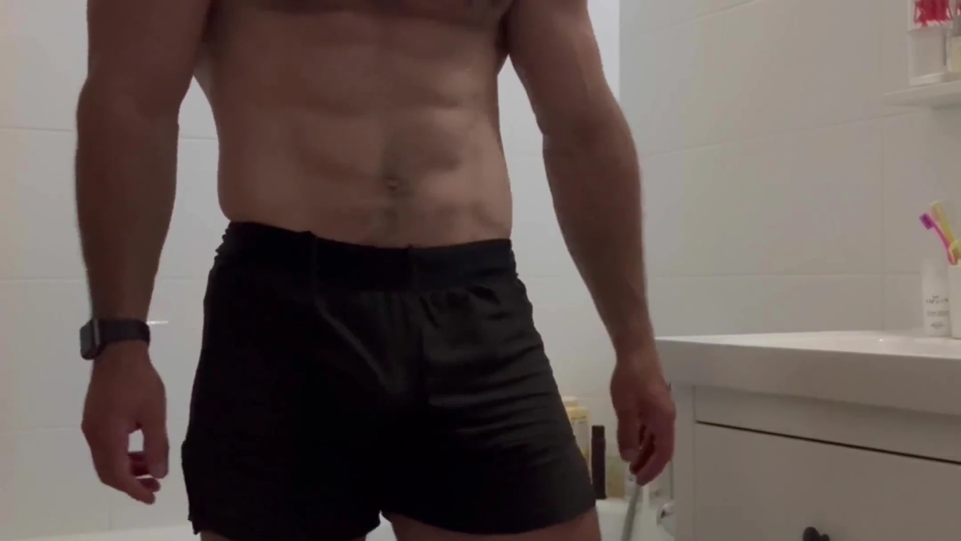 masculine gooning russian hunk Dmitry Averyanov onlyfans leaked
